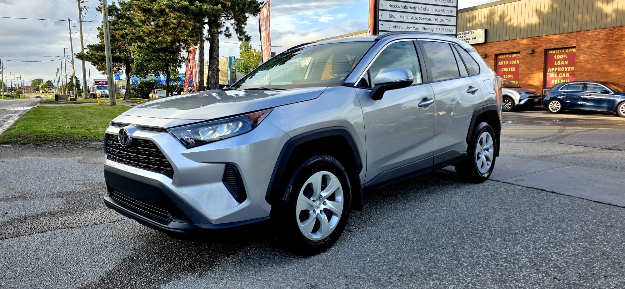 2021 Toyota RAV4 LE AWD