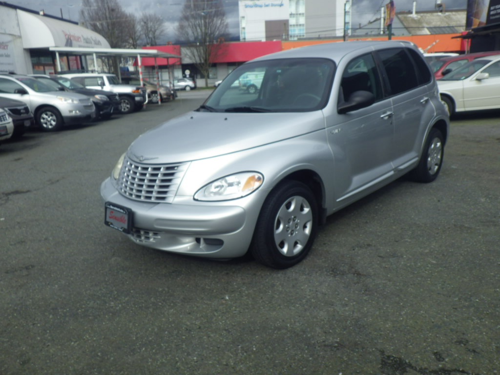 2005 Chrysler PT Cruiser Wagon FWD