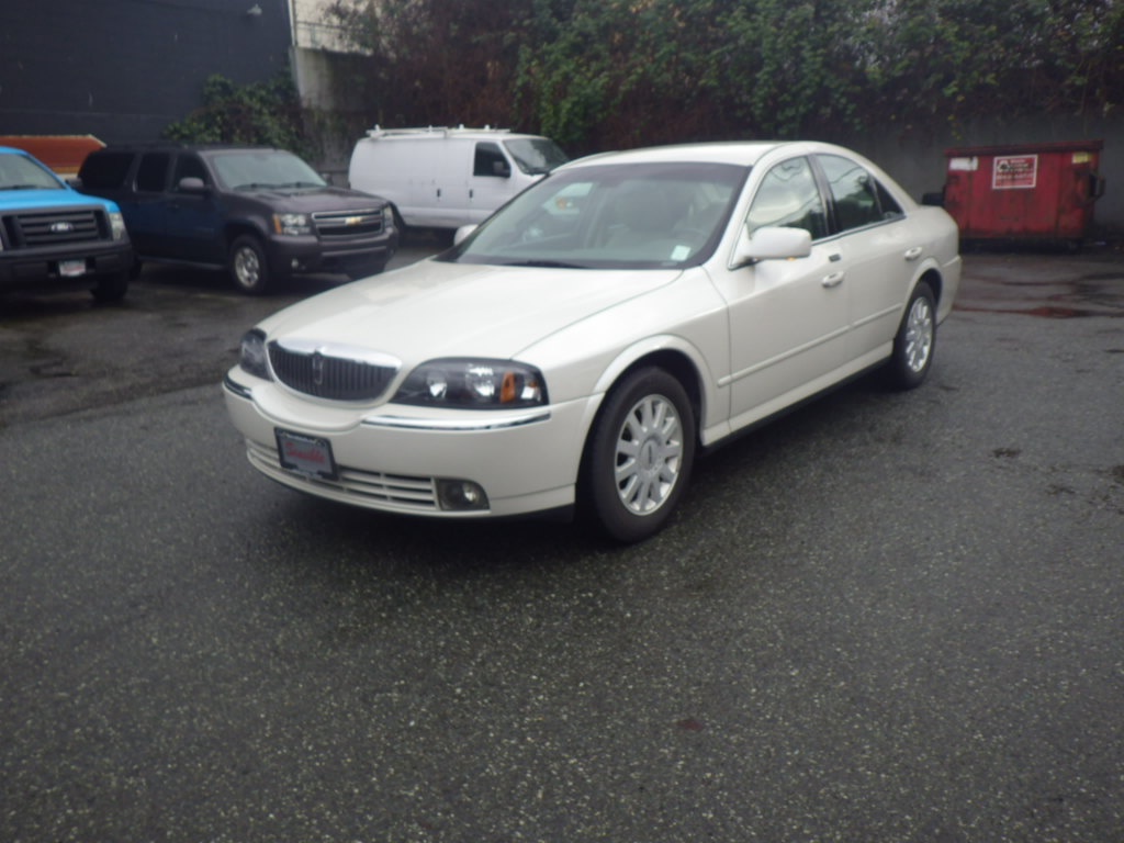 2005 Lincoln LS