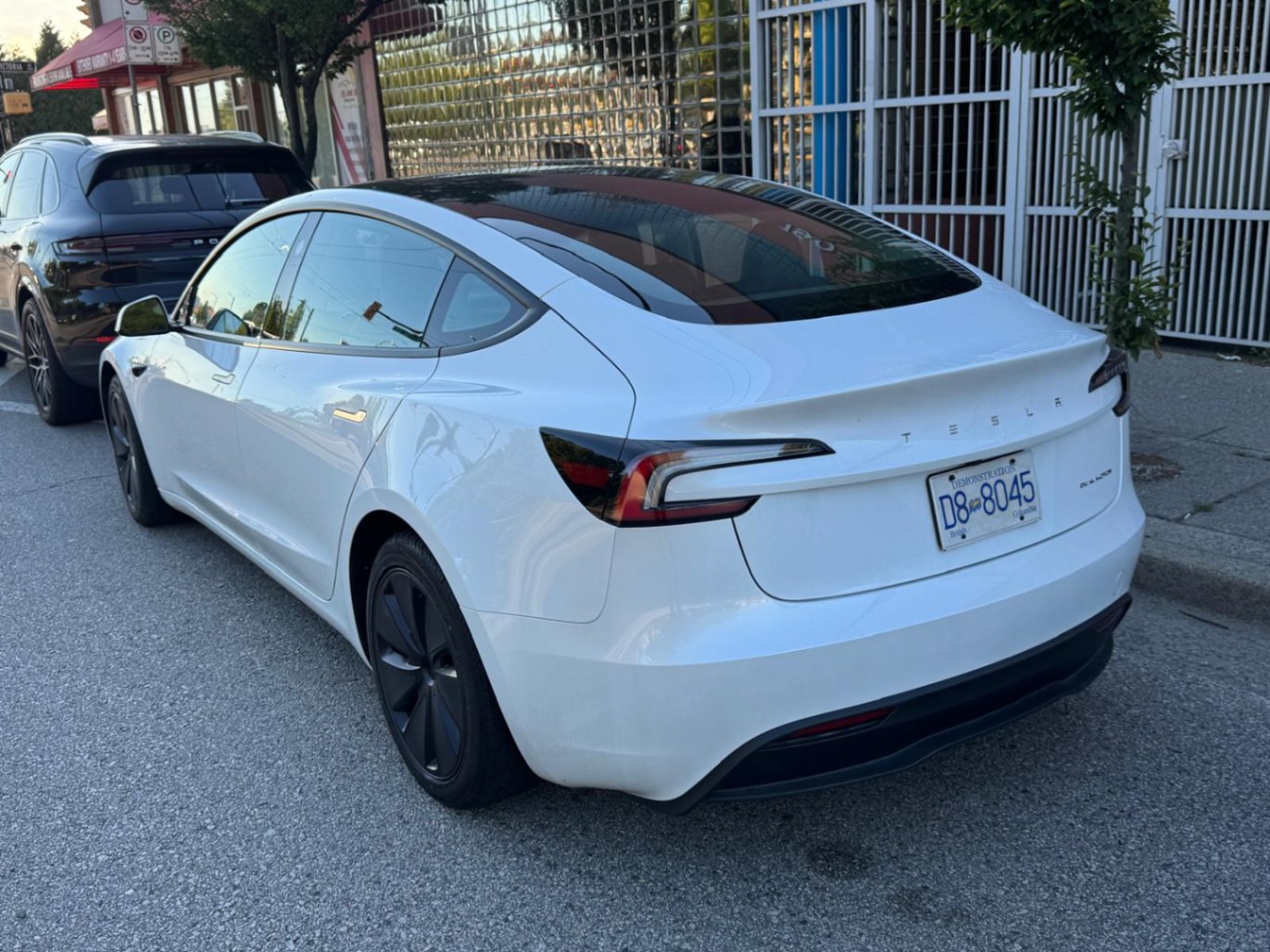 White 2025 Tesla Model 3 Long Range AWD Sedan All-Wheel Drive 1-Speed Automatic