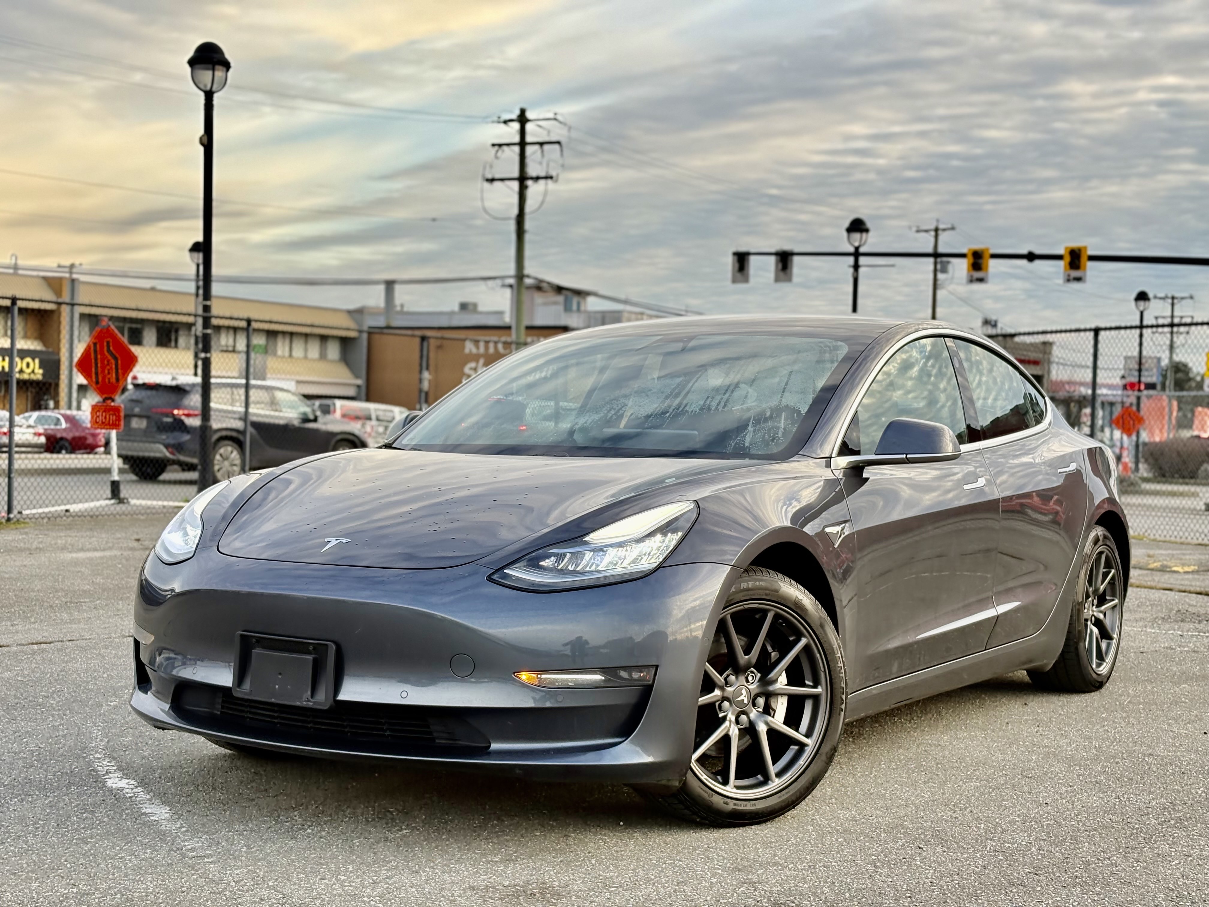 2018 TESLA MODEL 3