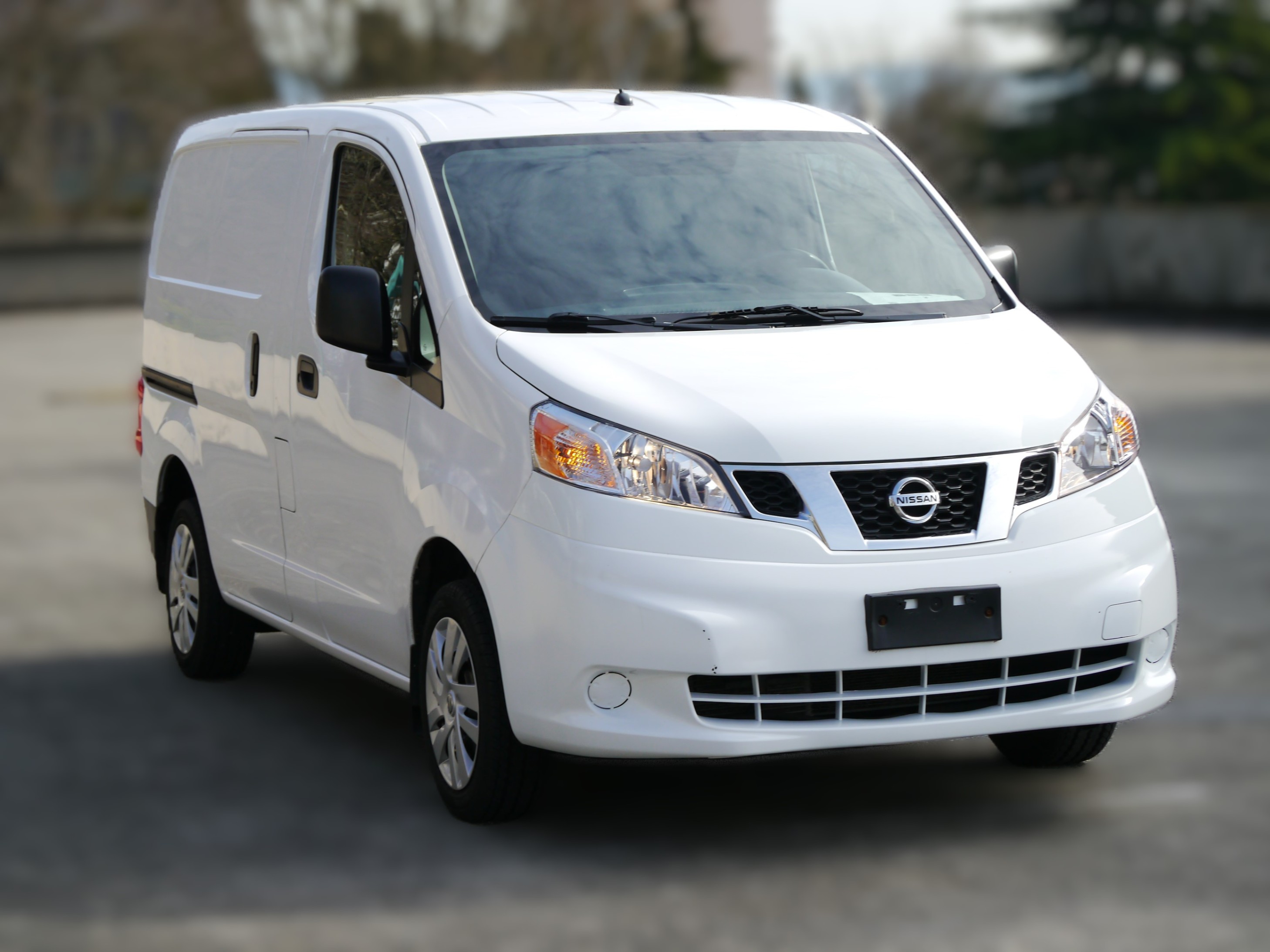 2019 Nissan NV200 S FWD