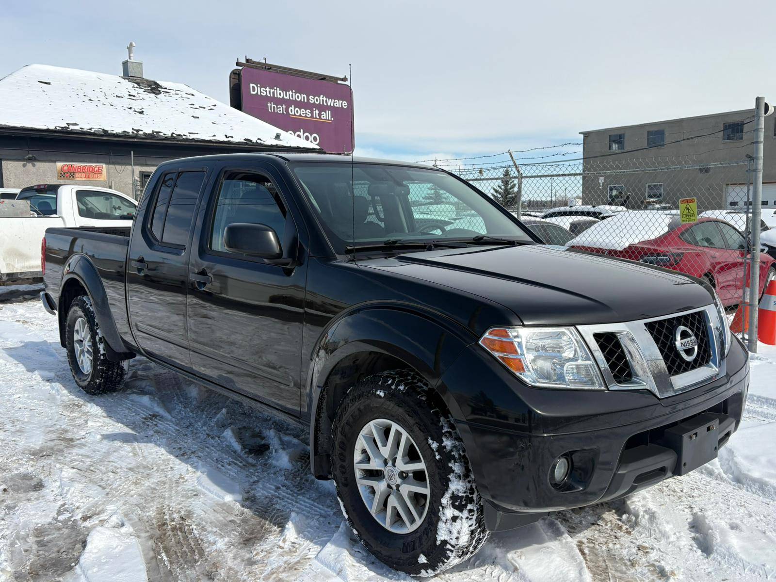Nissan Frontier SV V6 Crew Cab 4WD