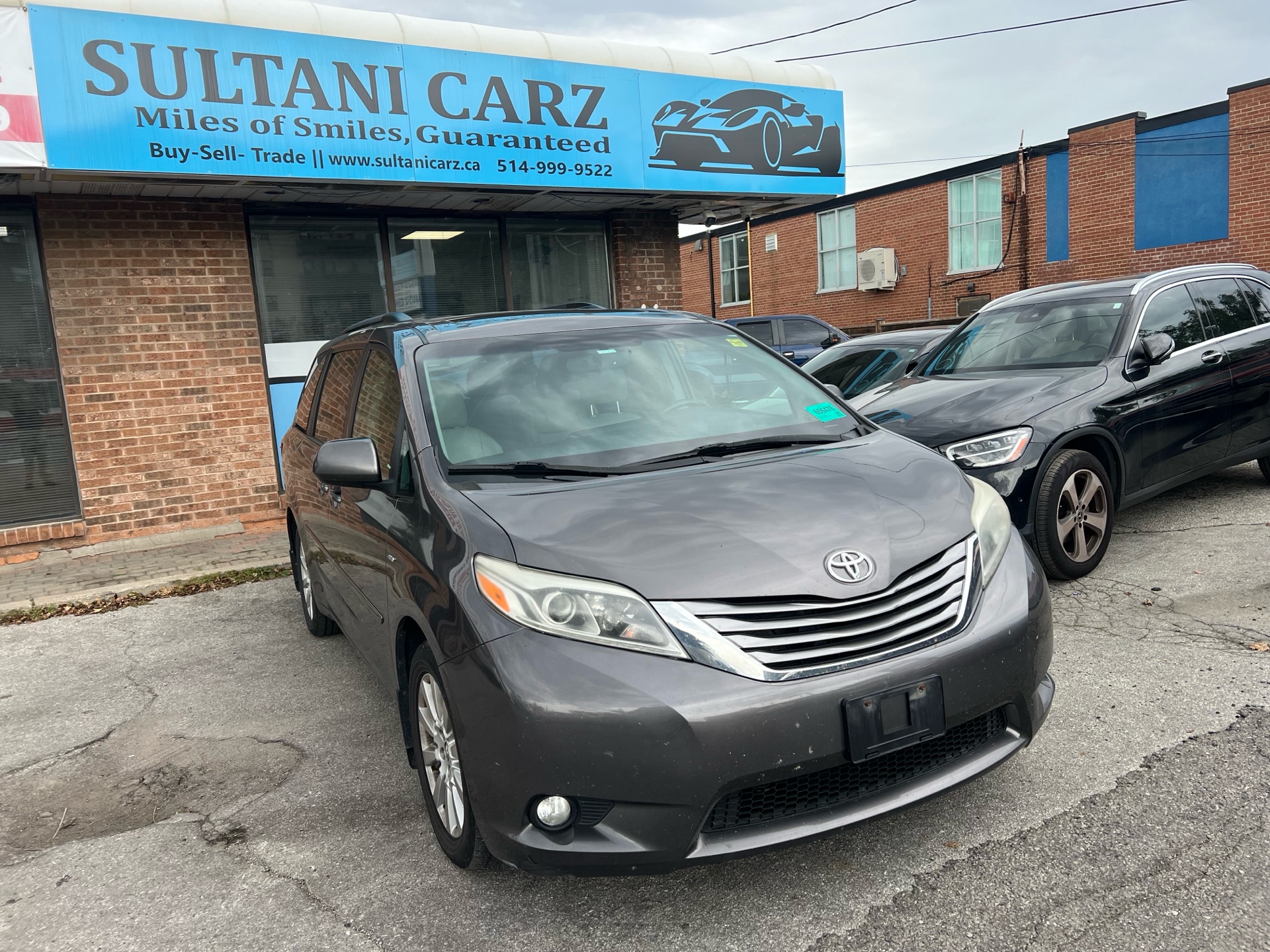 Gray 2017 Toyota Sienna Minivan All-Wheel Drive Automatic