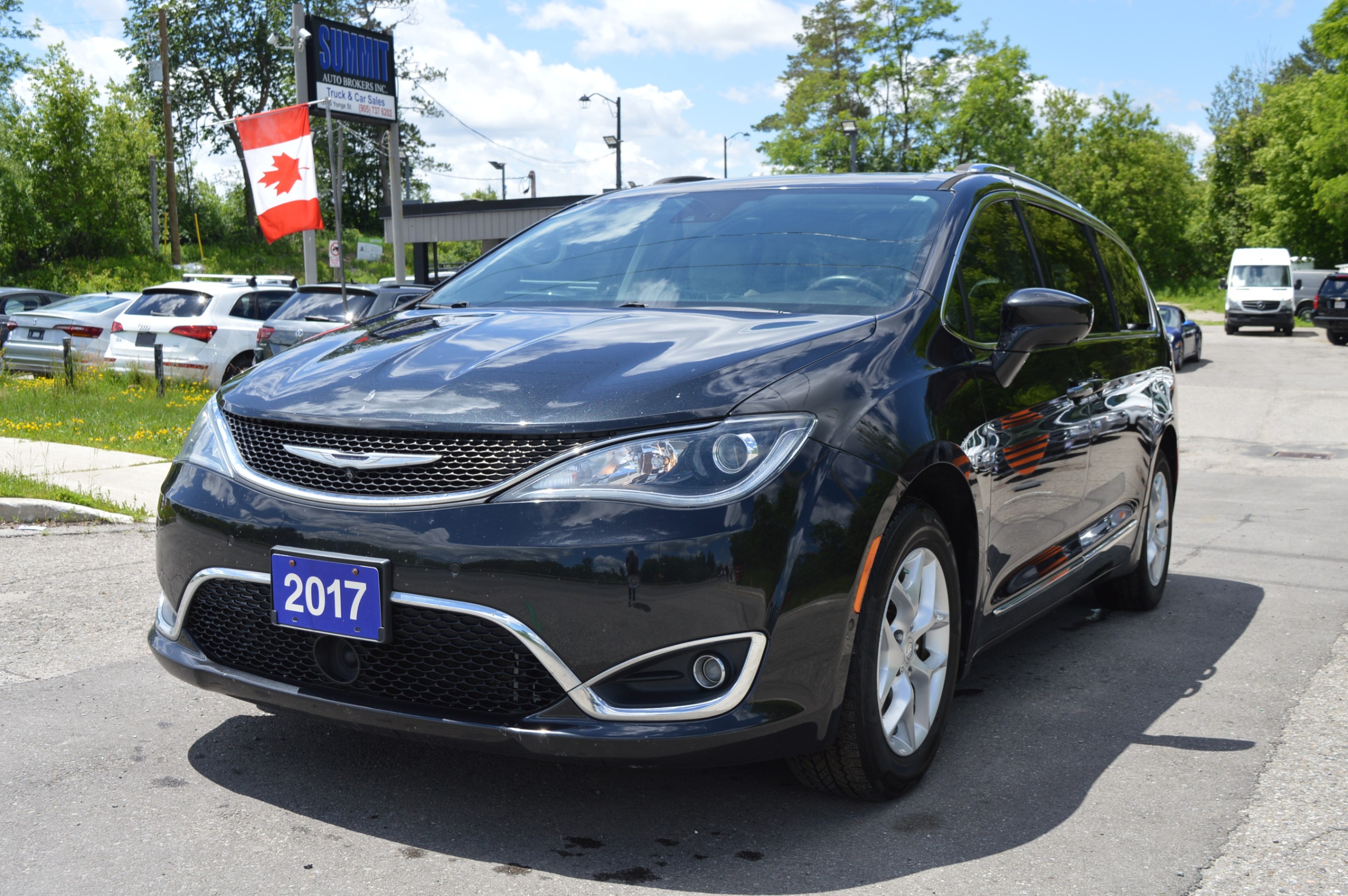 2017 CHRYSLER PACIFICA
