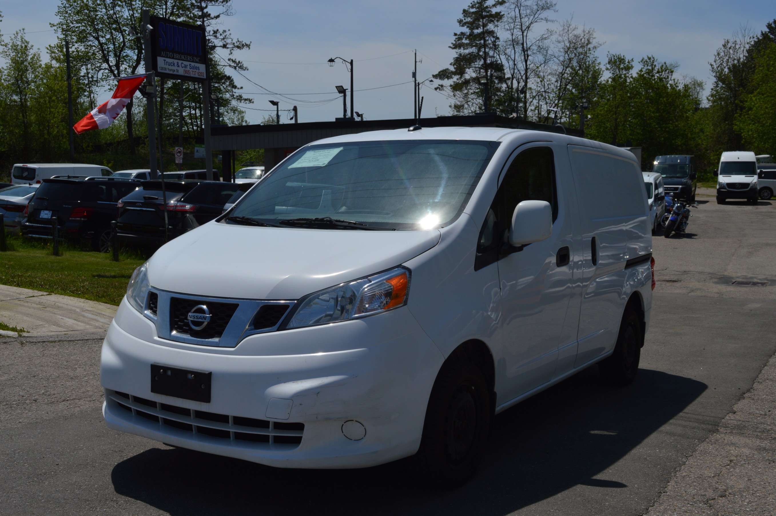 2017 NISSAN NV200