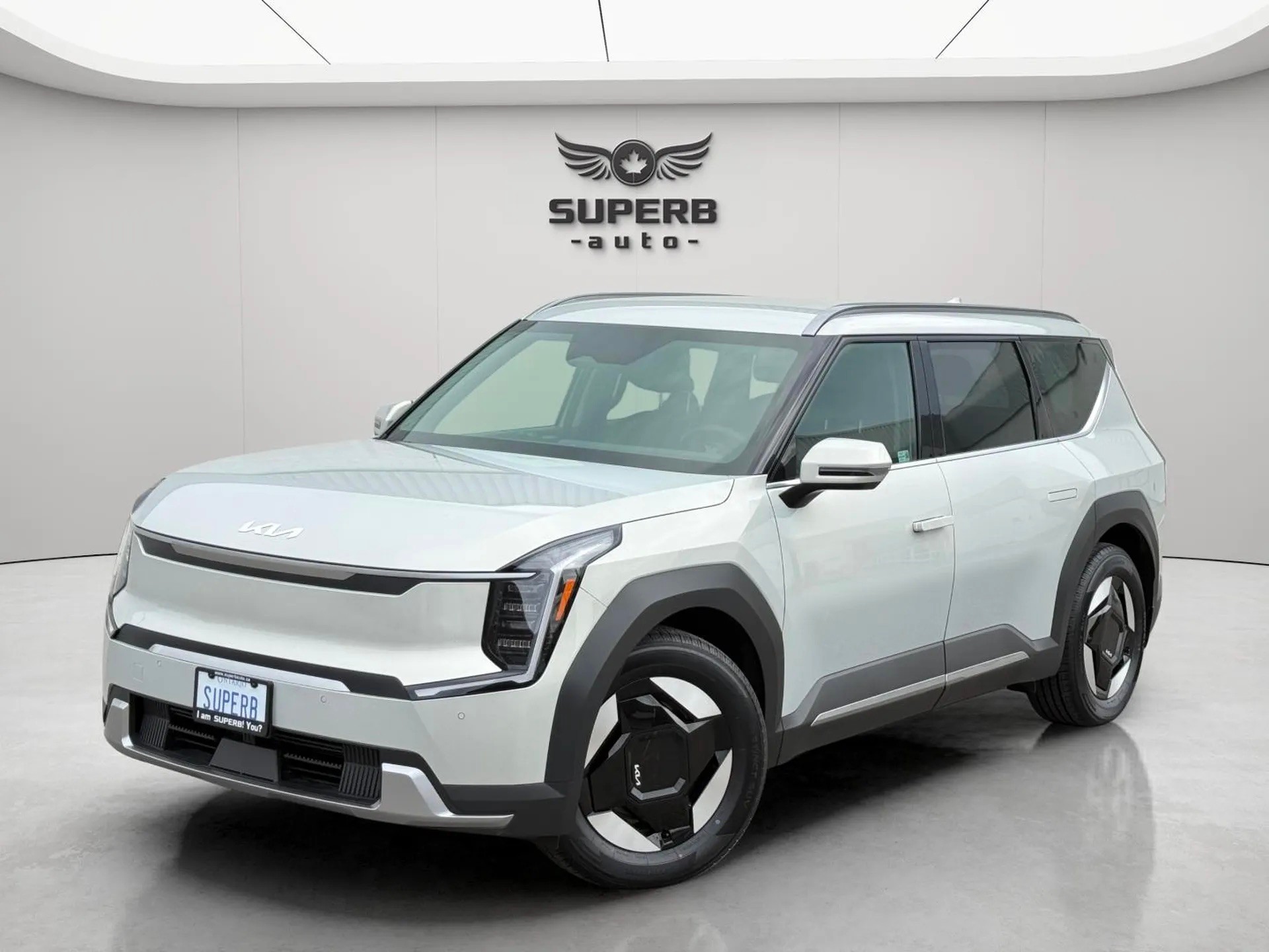Silver 2024 Kia EV9 Land AWD SUV / Crossover All-Wheel Drive Automatic