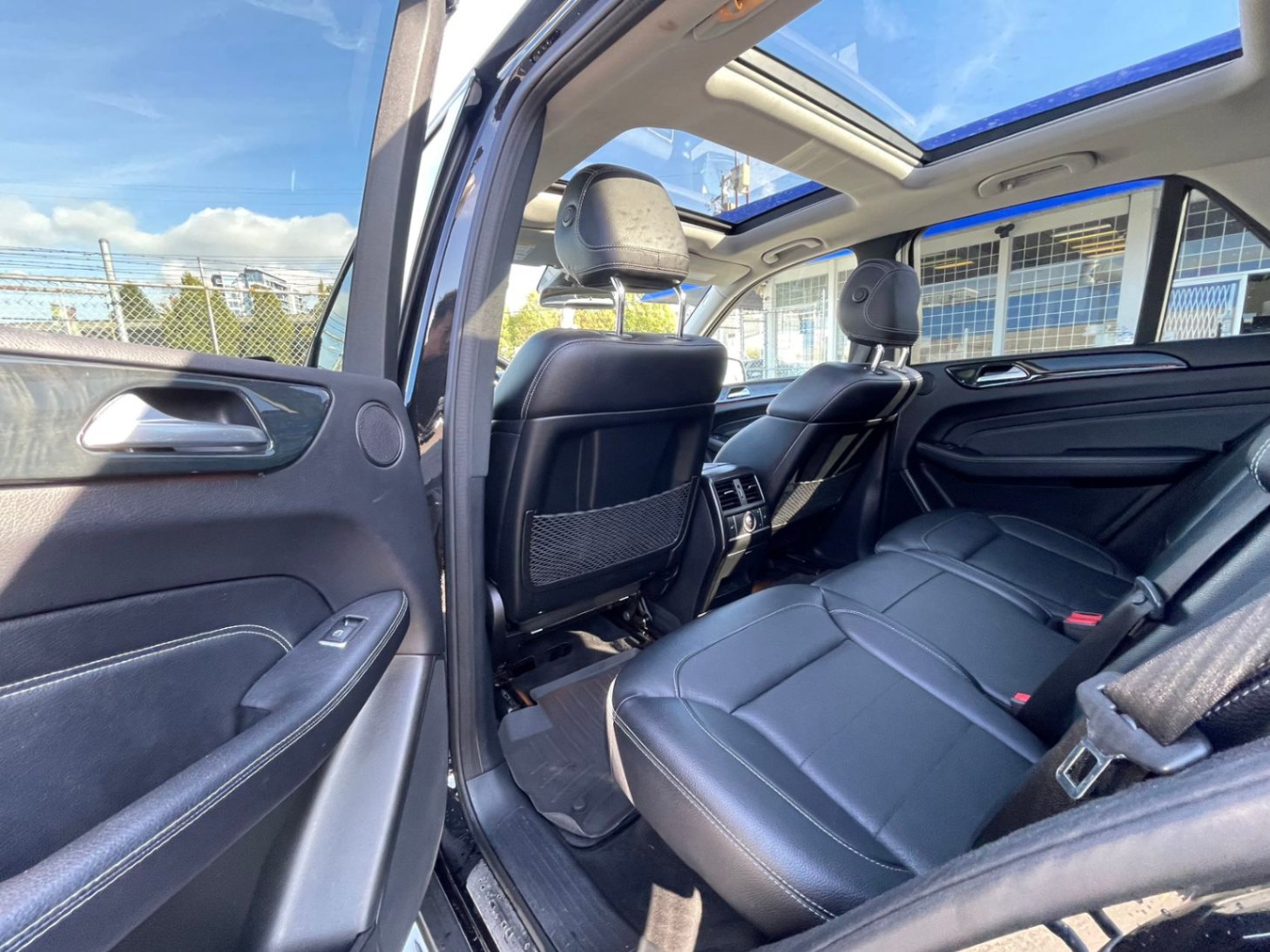 2014 Mercedes-Benz M-Class ML 350/Free Accident/Local Car, Vancouver, Cash