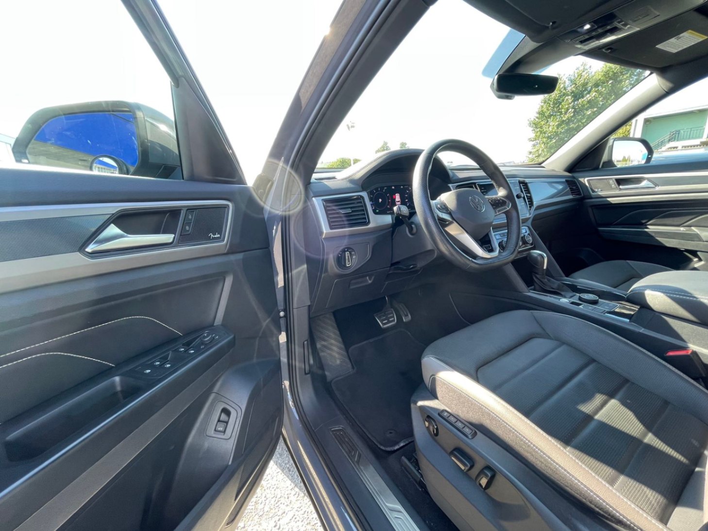 2020 Volkswagen Atlas Cross Sport Execline 3.6 FSI 4MOTION, Vancouver, Cash