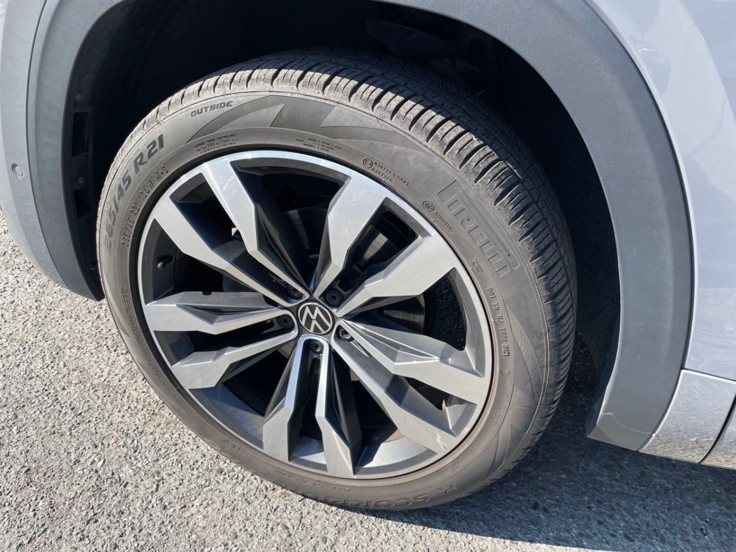 2020 Volkswagen Atlas Cross Sport Execline 3.6 FSI 4MOTION, Vancouver, Cash