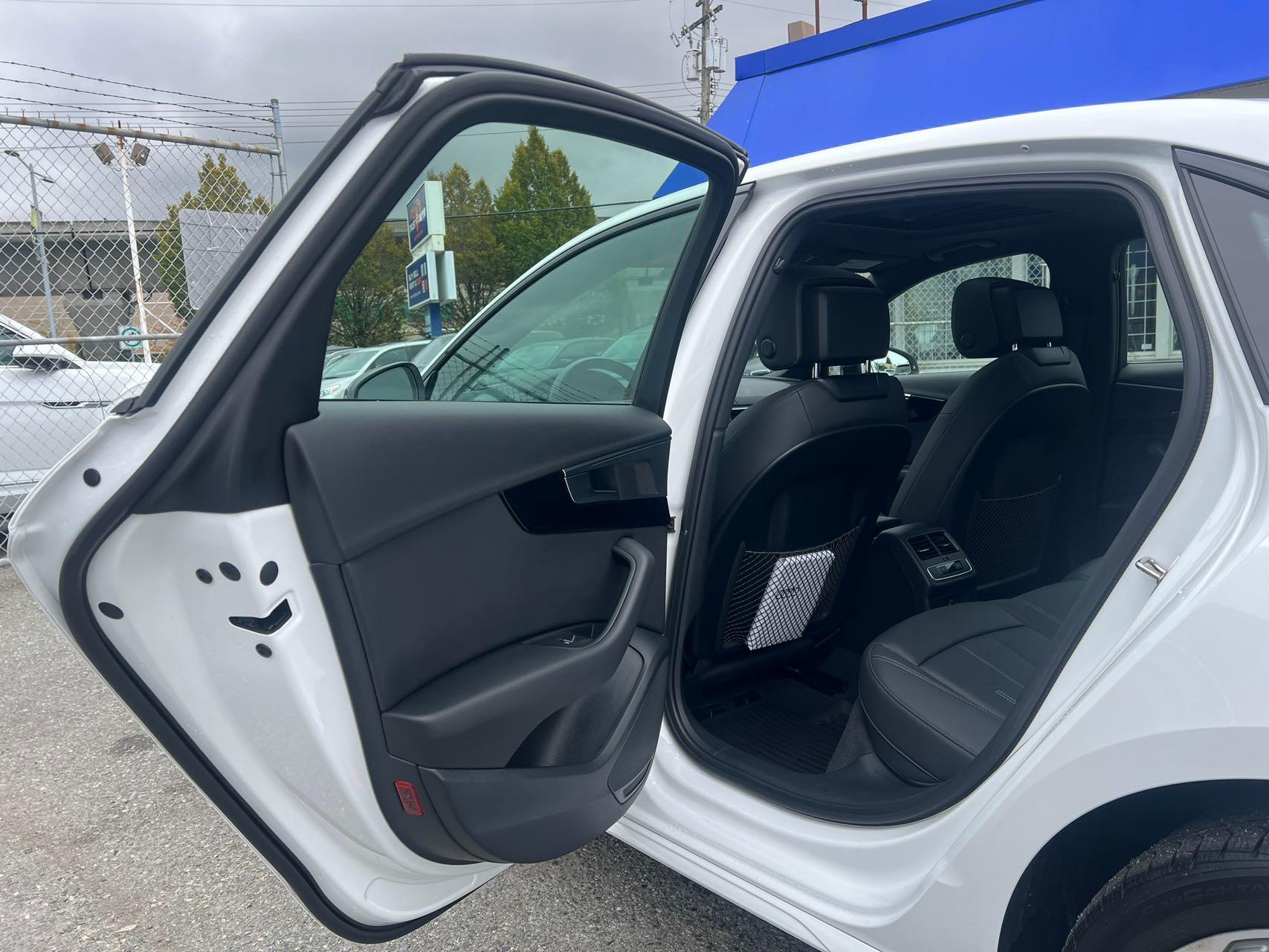 2022 Audi A4 Komfort/Free Accident/Local Car, 温哥华, 全款车