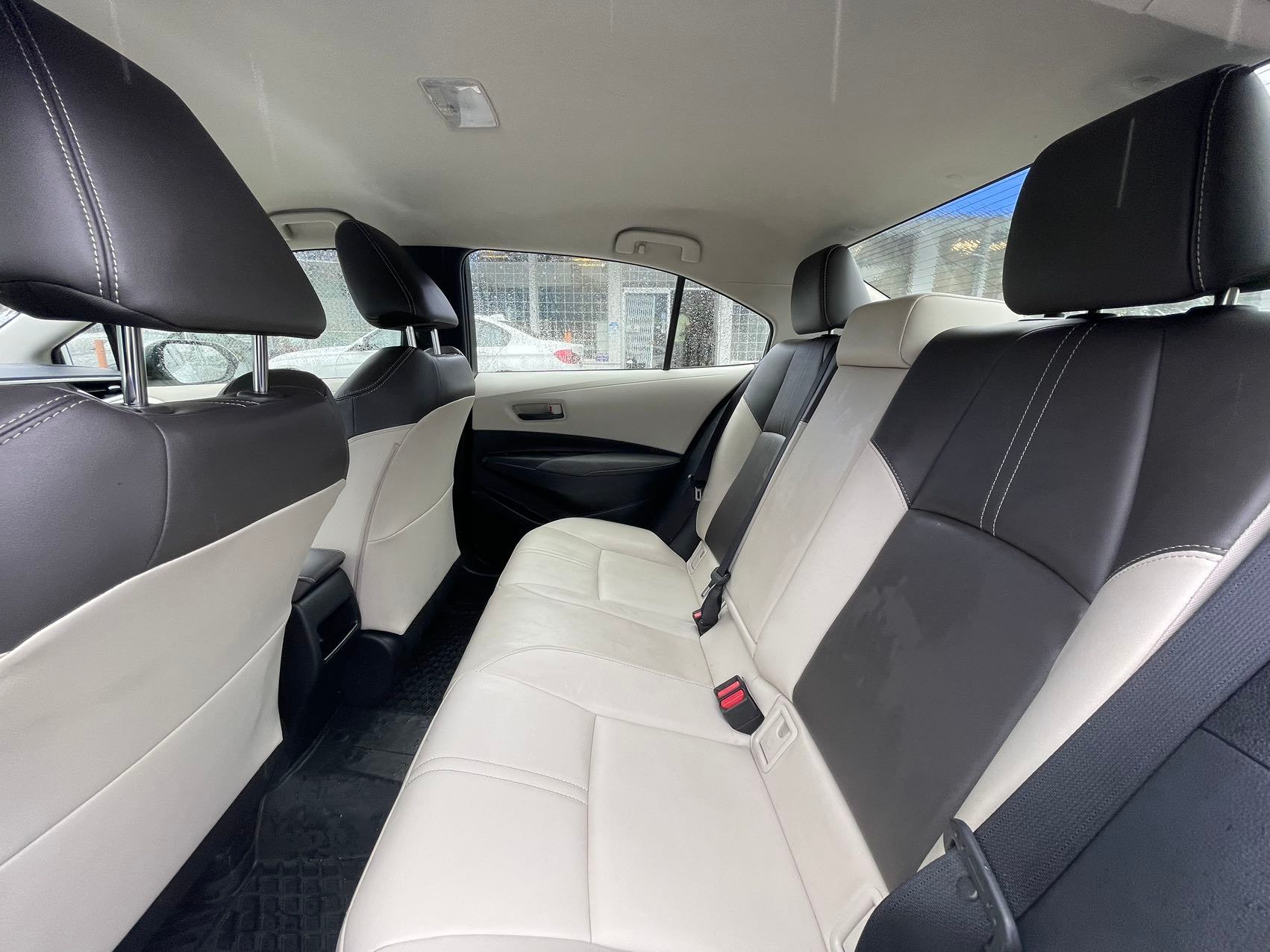 2022 Toyota Corolla Hybrid CVT w/Li Battery, Vancouver, Cash