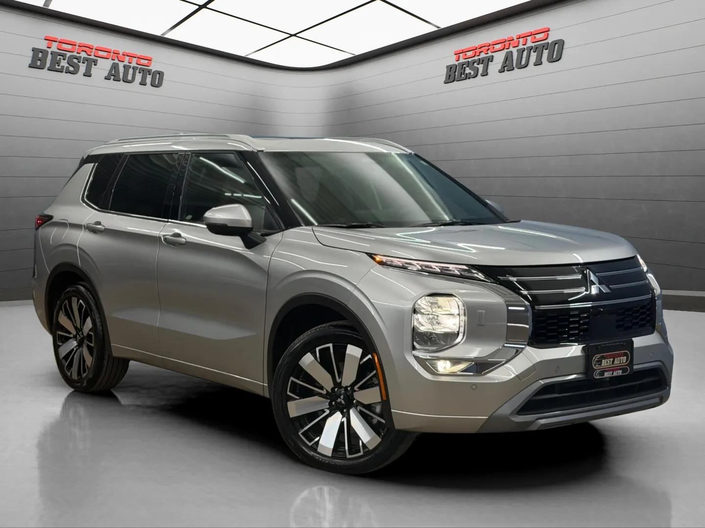 Metallic Silver 2025 Mitsubishi Outlander SUV / Crossover Automatic
