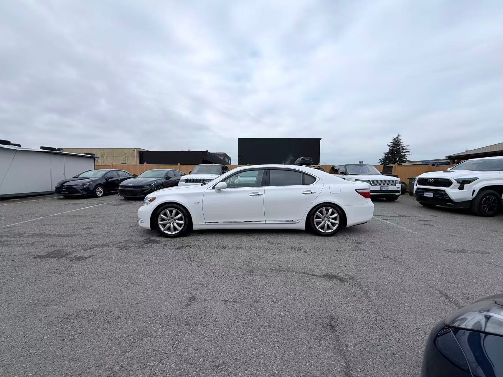 2007 Lexus LS600H AWD/ CLEAN TITLE/ Apple Carplay/ RIGHT HAND DRIVE, 温哥华, 全款车