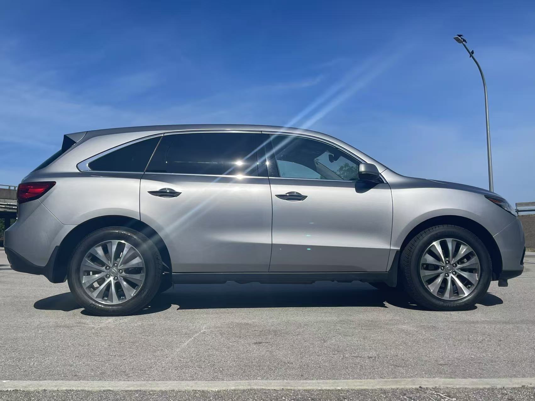 2016 Acura MDX SH-AWD 4dr Nav Pkg, Vancouver, Cash