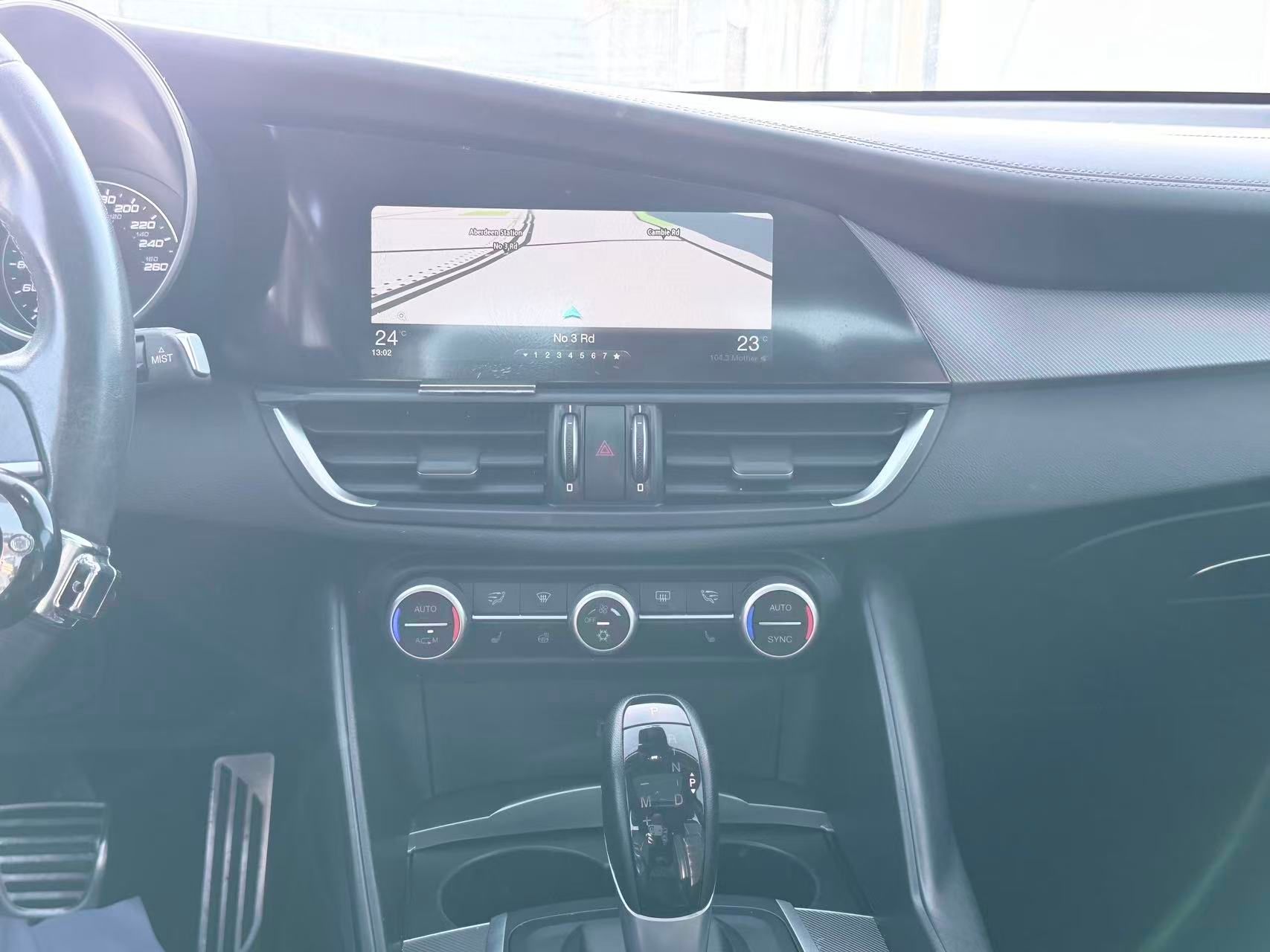 2017 Alfa Romeo Giulia Q4 Ti/ NO ACCIDENT/ NAVIGATION SYSTEM, 温哥华, 全款车