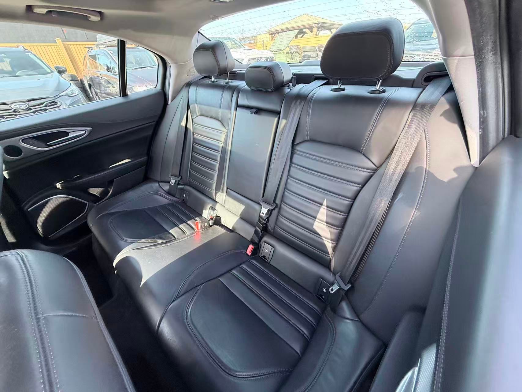 2017 Alfa Romeo Giulia Q4 Ti/ NO ACCIDENT/ NAVIGATION SYSTEM, 温哥华, 全款车