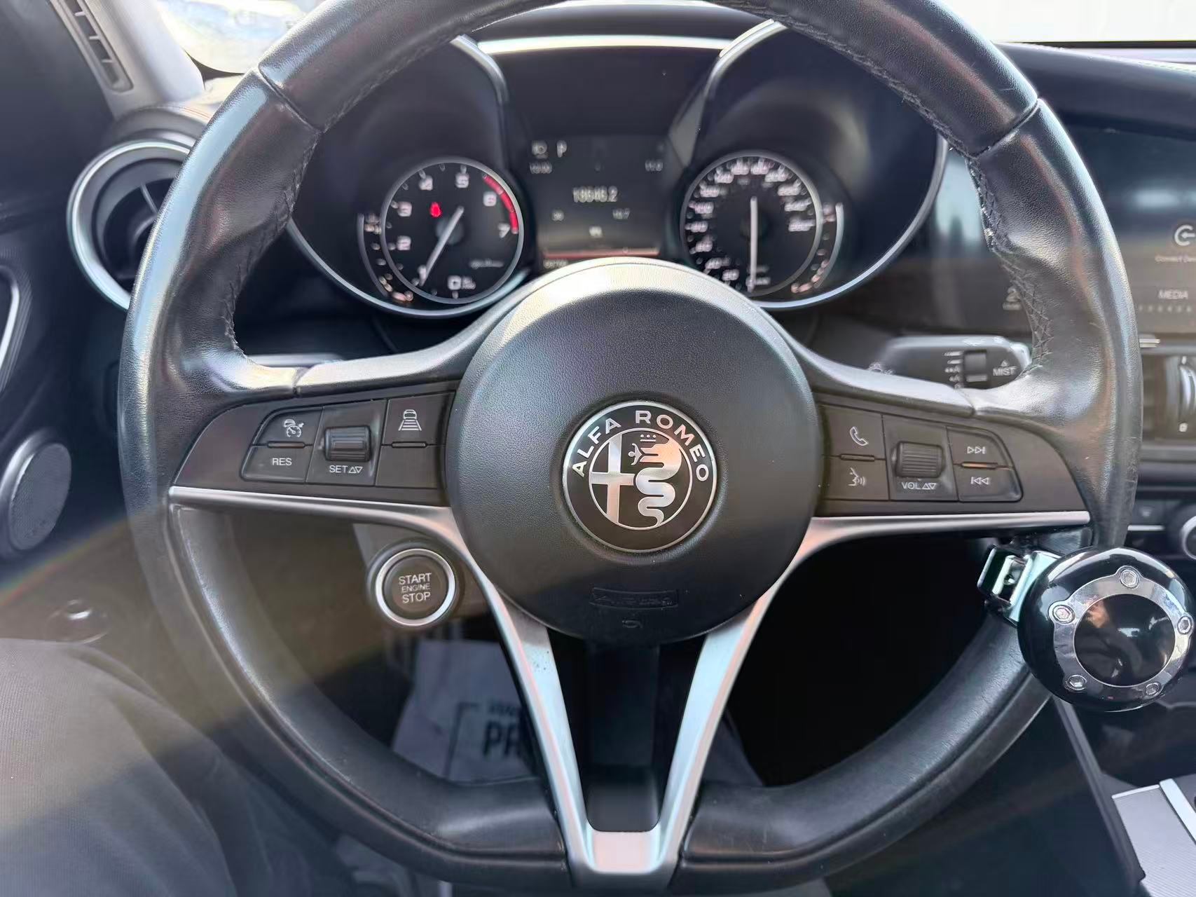 2017 Alfa Romeo Giulia Q4 Ti/ NO ACCIDENT/ NAVIGATION SYSTEM, 温哥华, 全款车