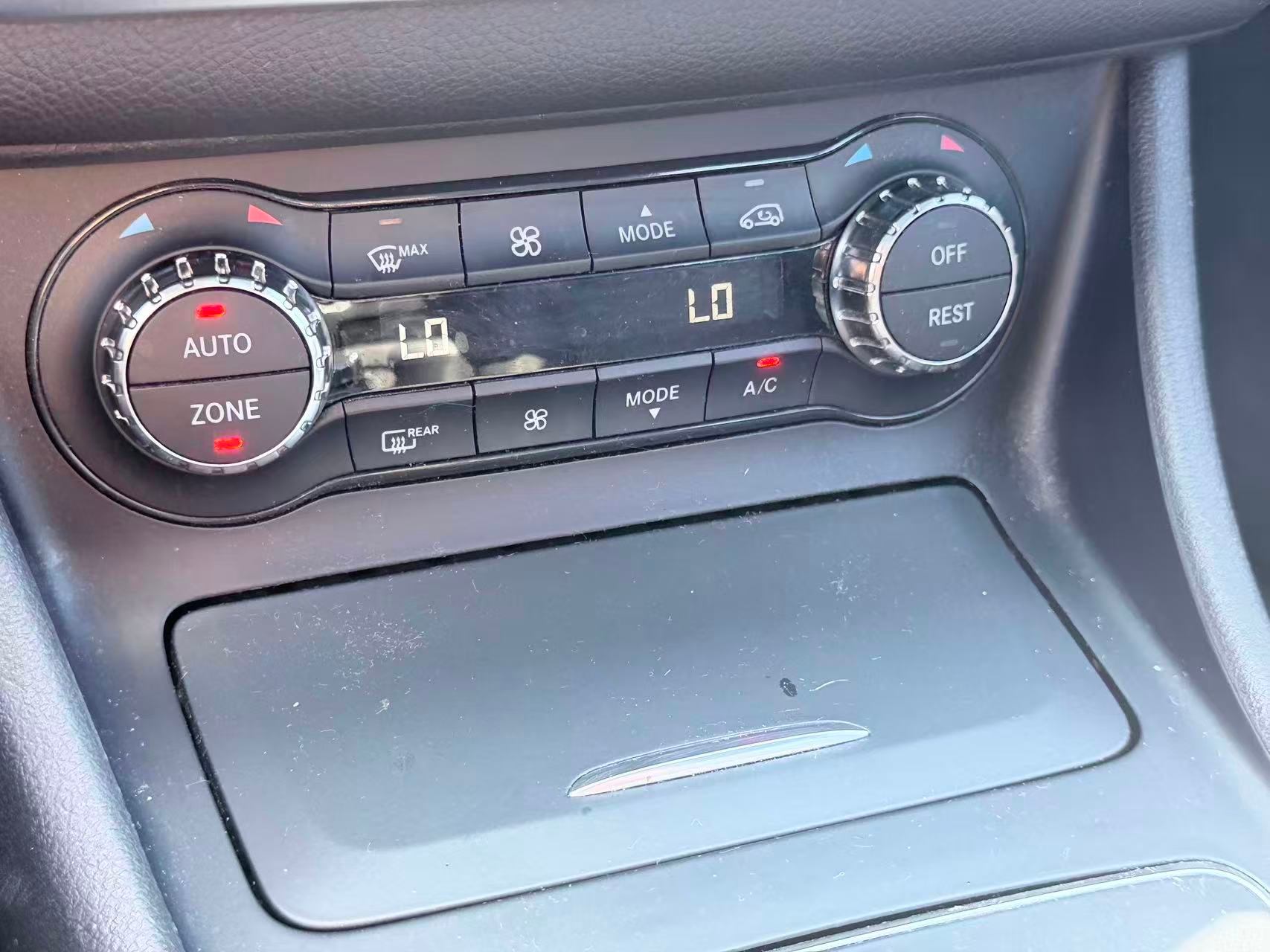2017 Mercedes-Benz GL-Class 4MATIC GLA 250/ AMG PKG/ CLEAN TITLE/ BC LOCAL, 温哥华, 全款车