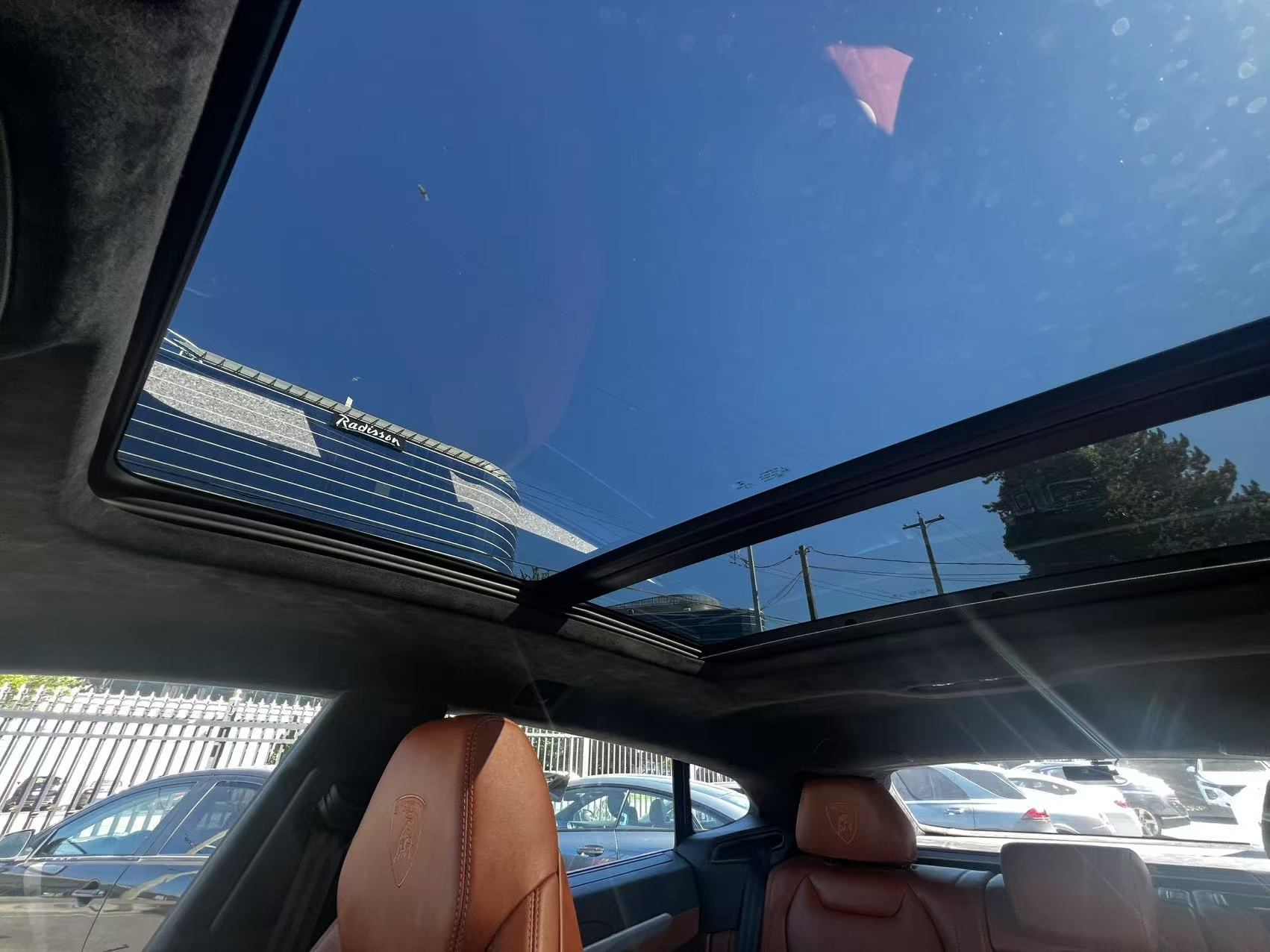 2019 Lamborghini Urus NO ACCIDENT, BC LOCAL, ONE OWNER, Vancouver, Cash