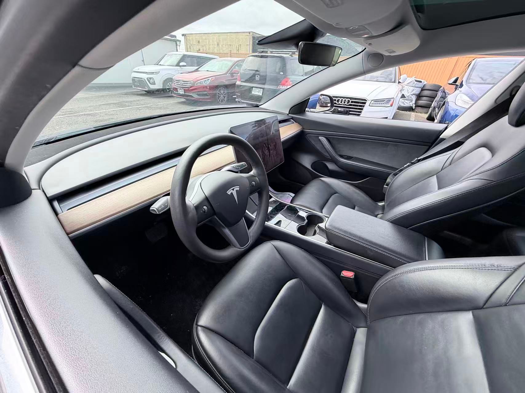 2020 Tesla Model 3 Standard Range Plus/ CLEAN TITLE/ BC LOCAL, 温哥华, 全款车