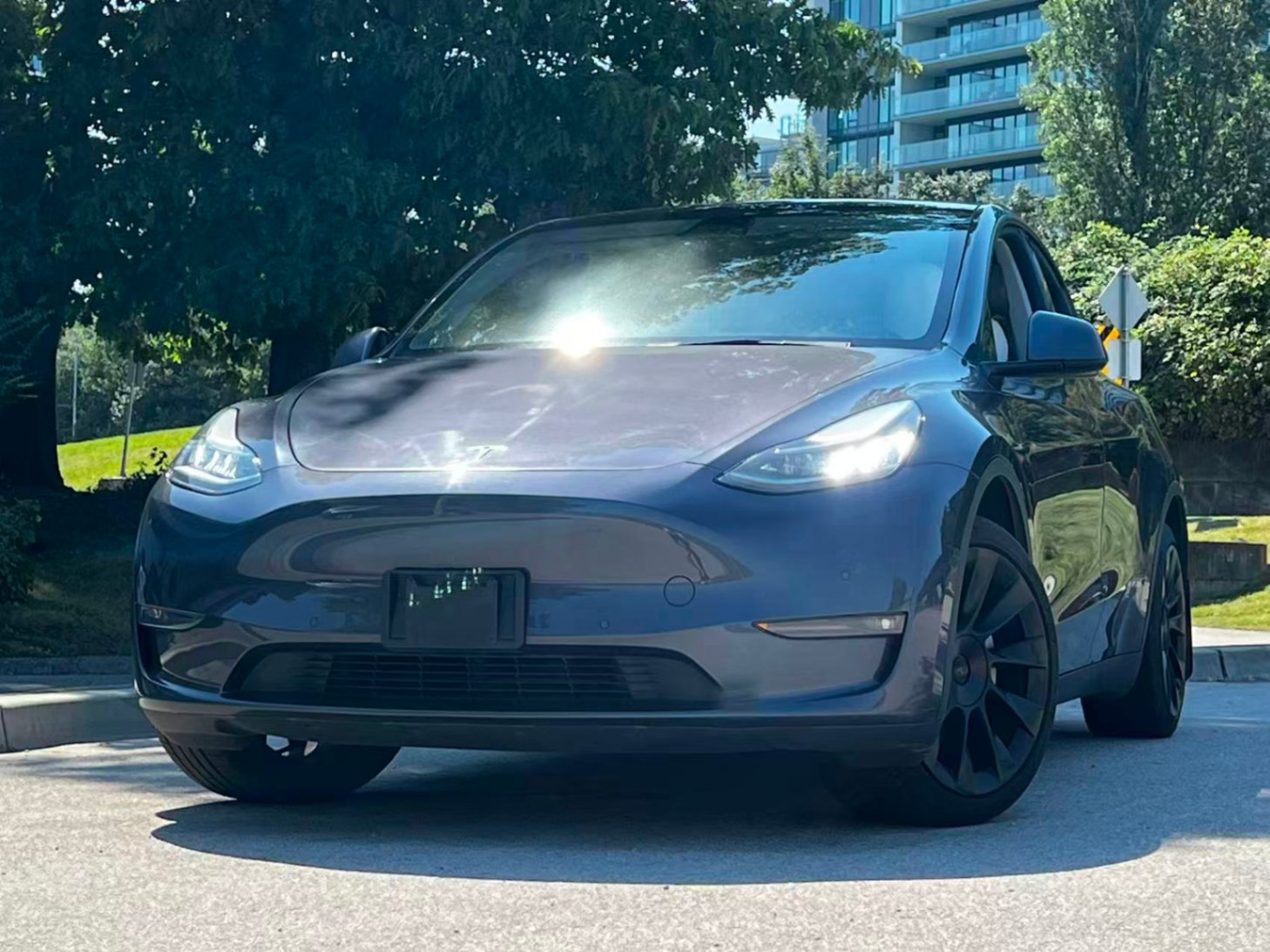 2021 Tesla Model Y Long Range AWD, Vancouver, Cash
