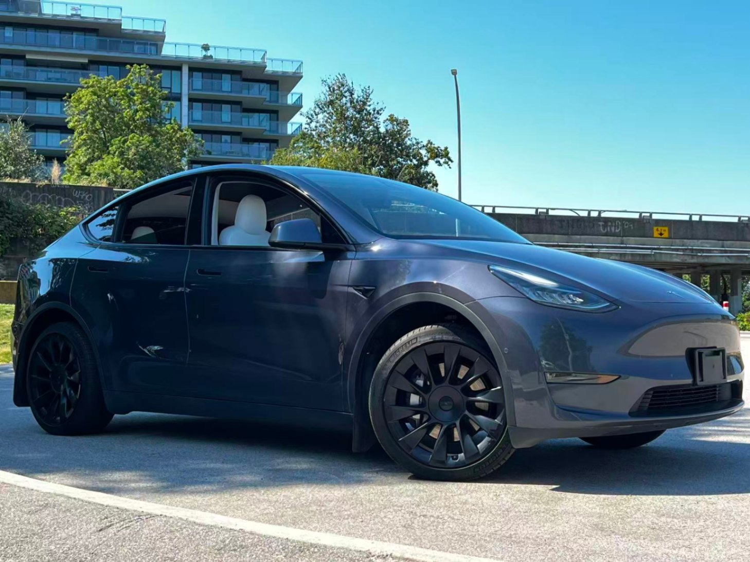 2021 Tesla Model Y Long Range AWD, Vancouver, Cash