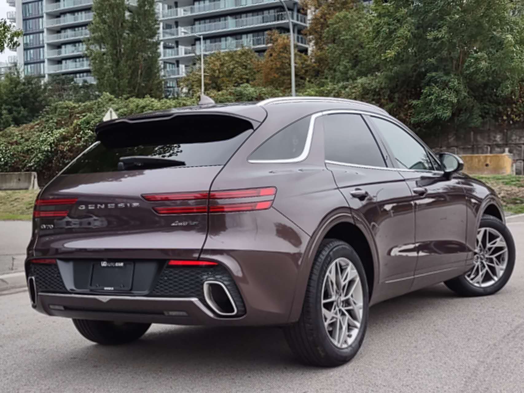 2022 Genesis GV70 2.5T Advanced Plus AWD, Vancouver, Cash