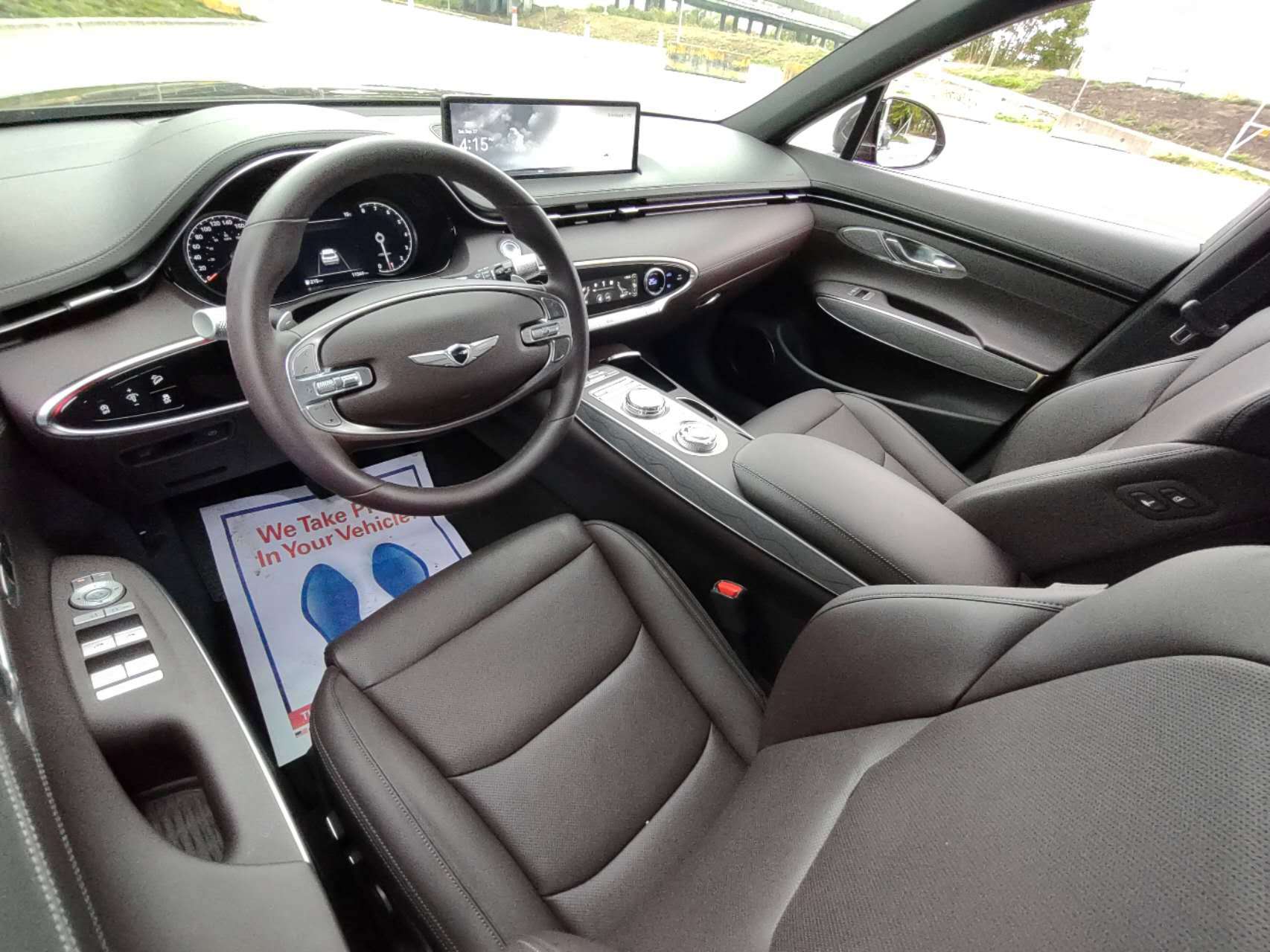 2022 Genesis GV70 2.5T Advanced Plus AWD, Vancouver, Cash