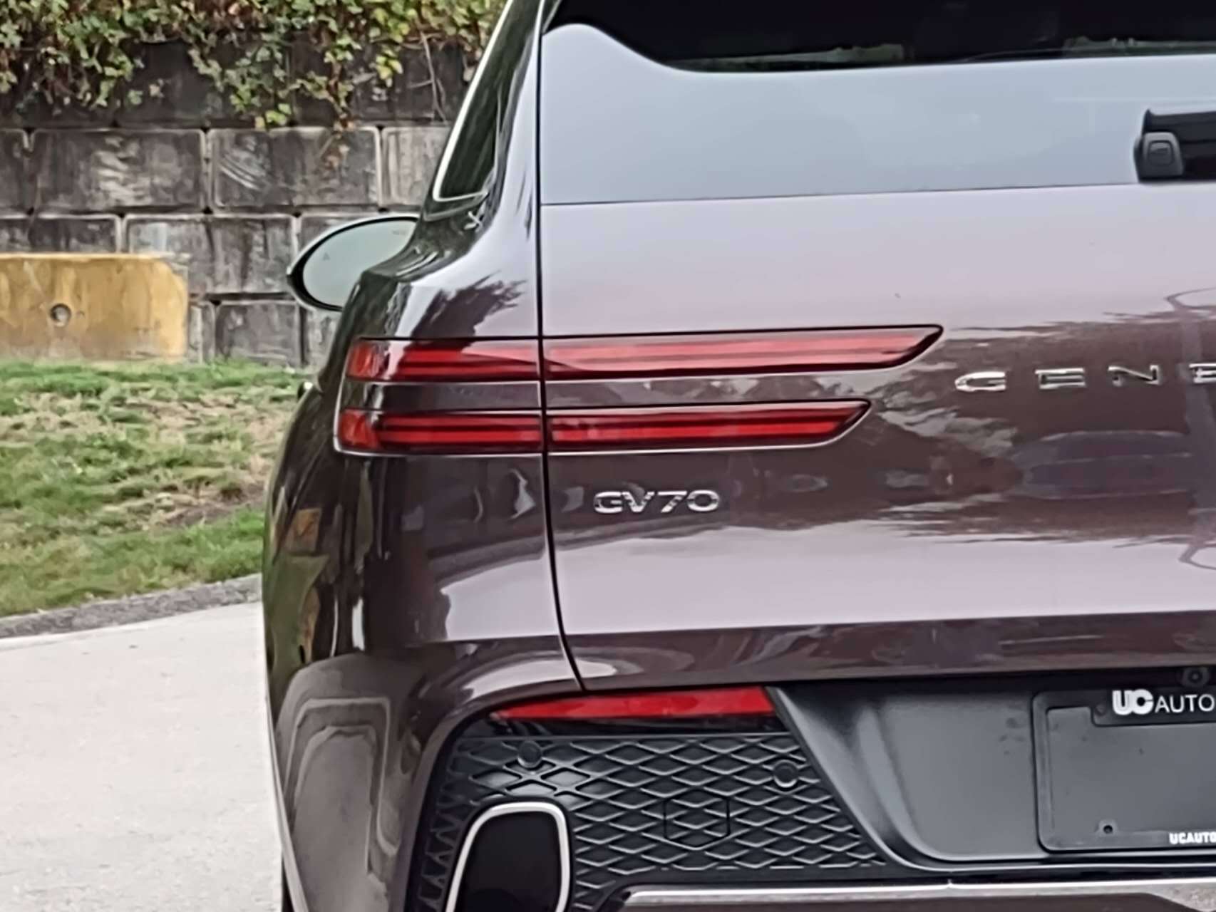 2022 Genesis GV70 2.5T Advanced Plus AWD, Vancouver, Cash