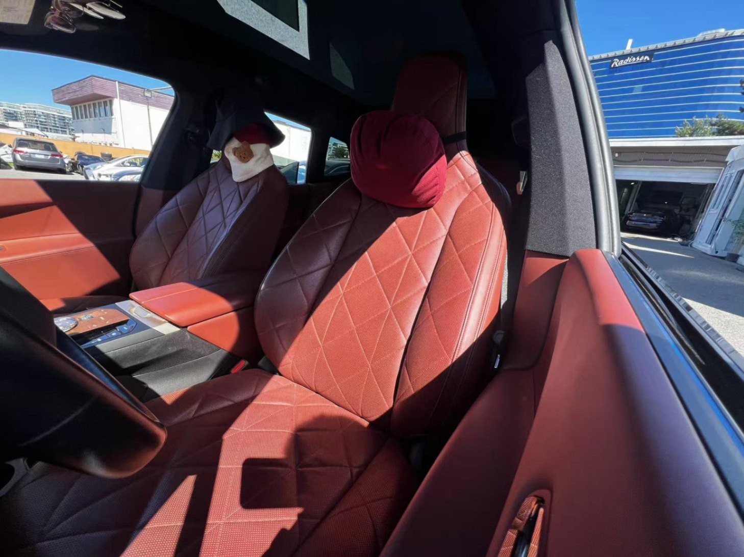 2023 BMW IX XDrive40 Sports Activity Vehicle, Vancouver, Cash