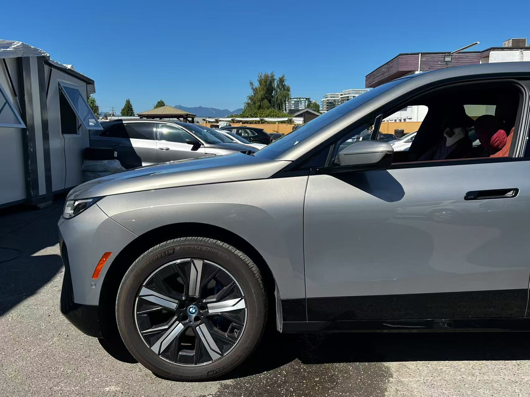 2023 BMW IX XDrive40 Sports Activity Vehicle, Vancouver, Cash