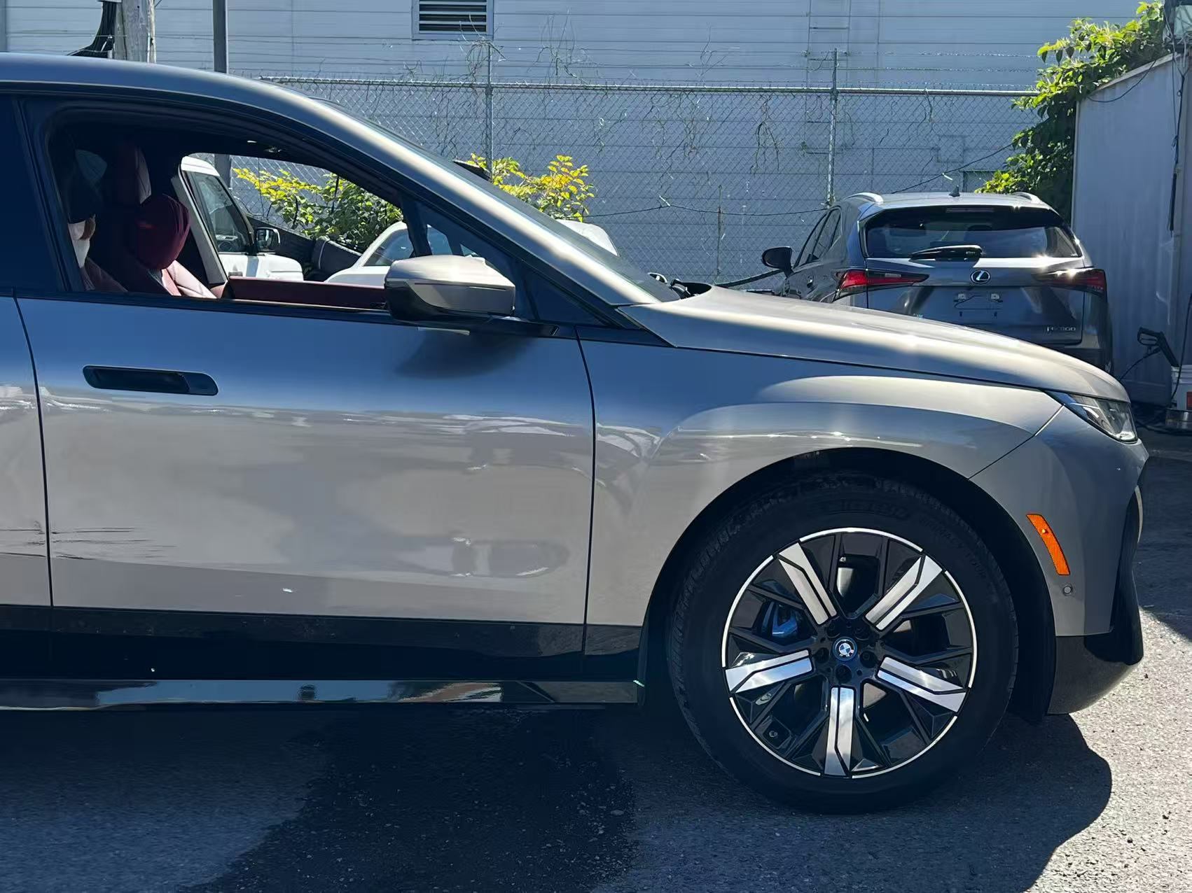 2023 BMW IX XDrive40 Sports Activity Vehicle, Vancouver, Cash