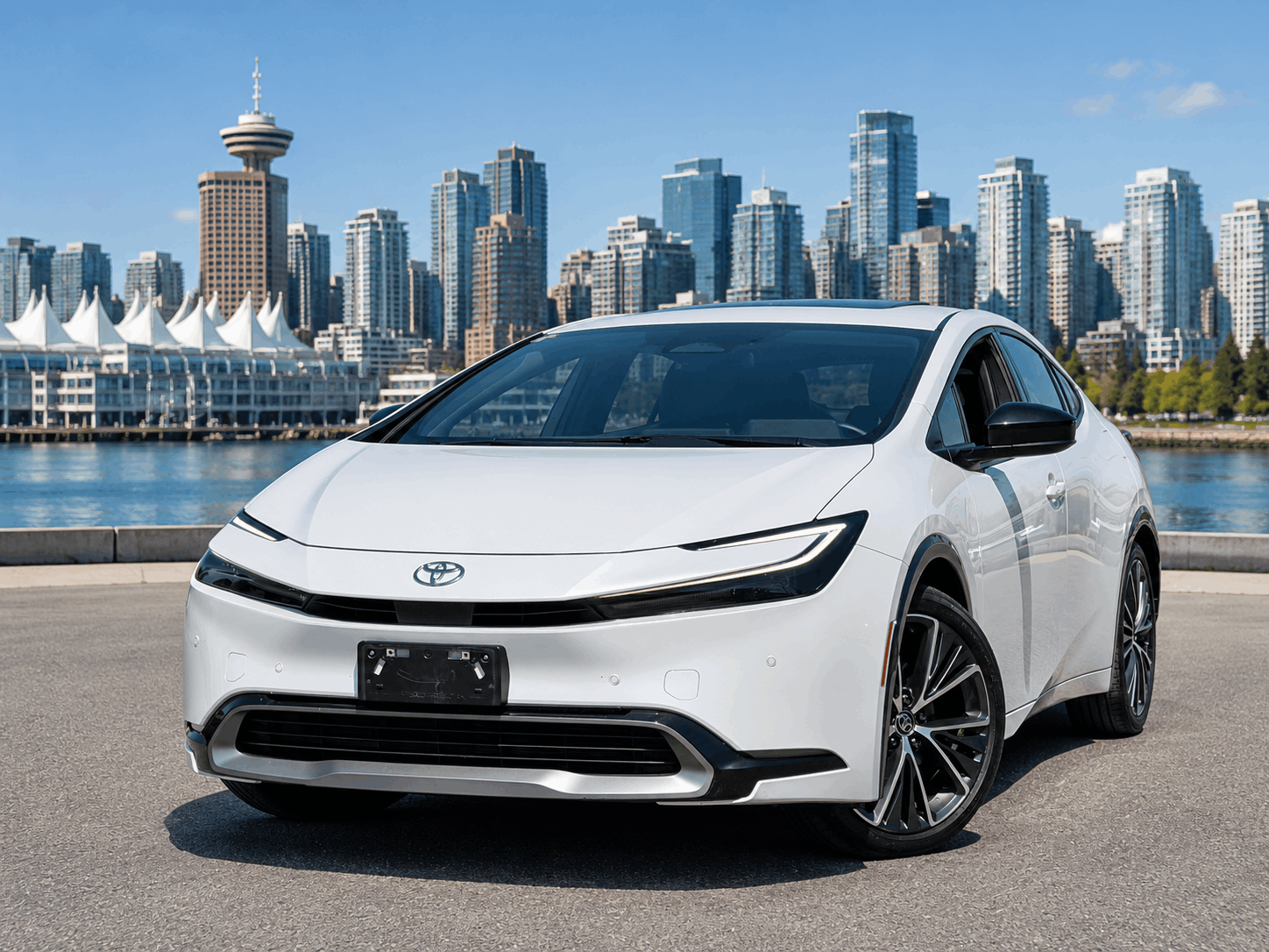 White 2023 Toyota Prius XLE AWD Hatchback All-Wheel Drive Automatic
