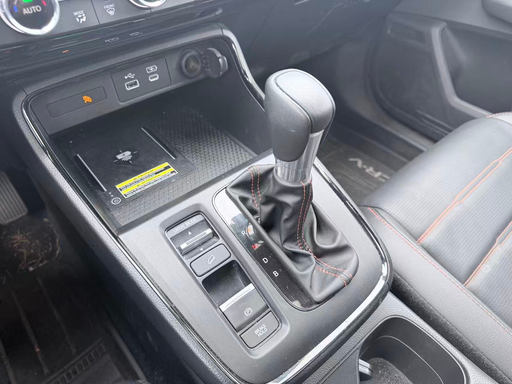 2024 Honda CR-V HYBRID Touring AWD/ NO ACCIDENT/ BC LOCAL, 温哥华, 全款车