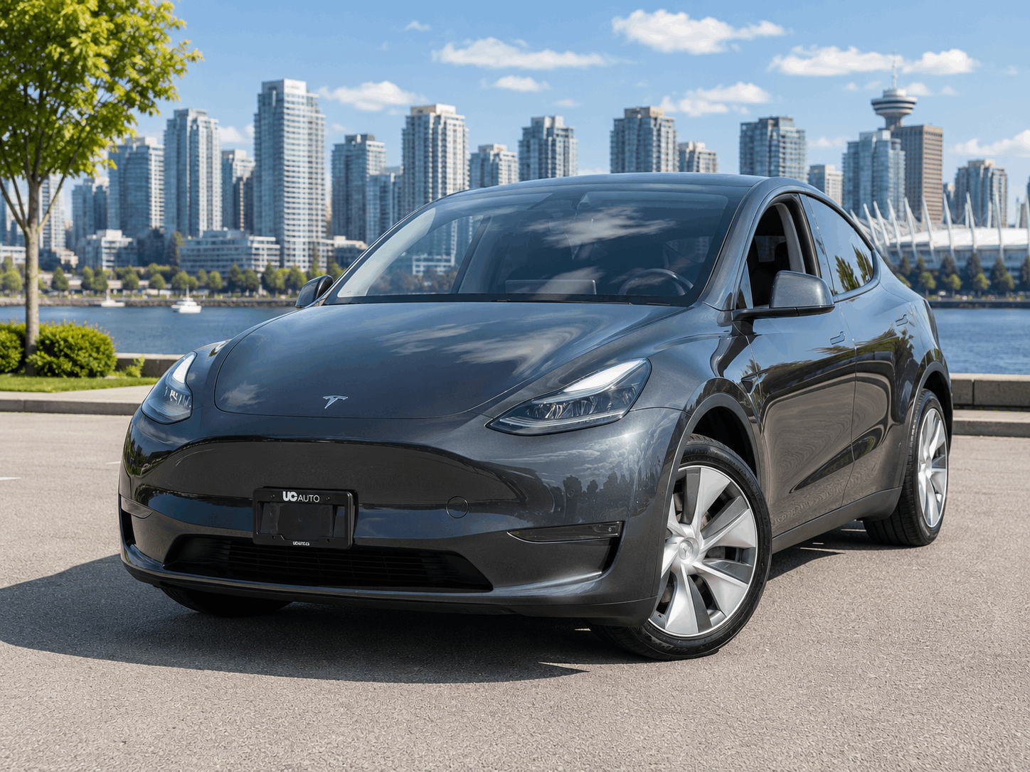 Gray 2024 Tesla Model Y RWD SUV / Crossover Rear-Wheel Drive Automatic