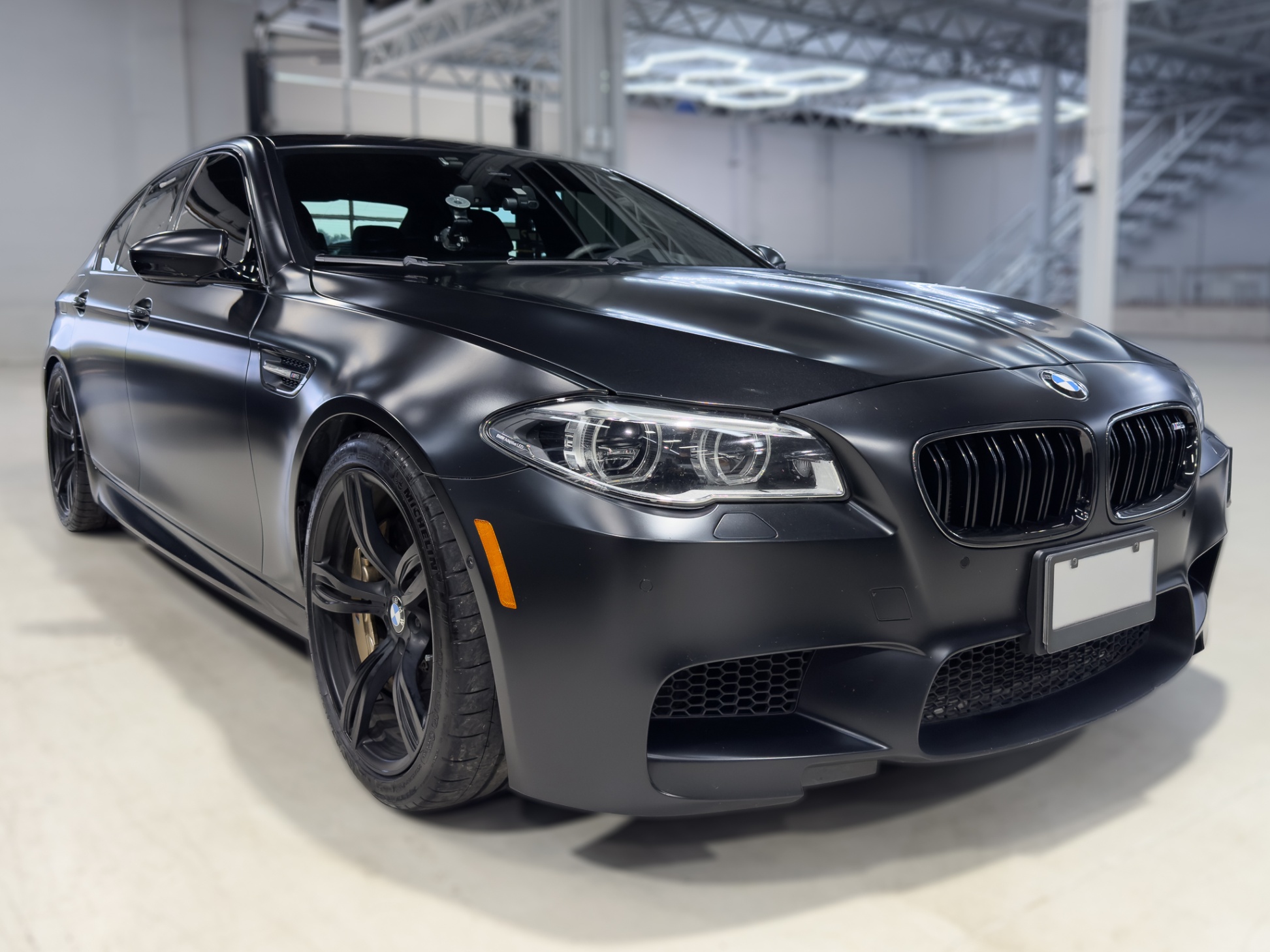 Black 2014 BMW M5 Sedan Rear-Wheel Drive Automatic