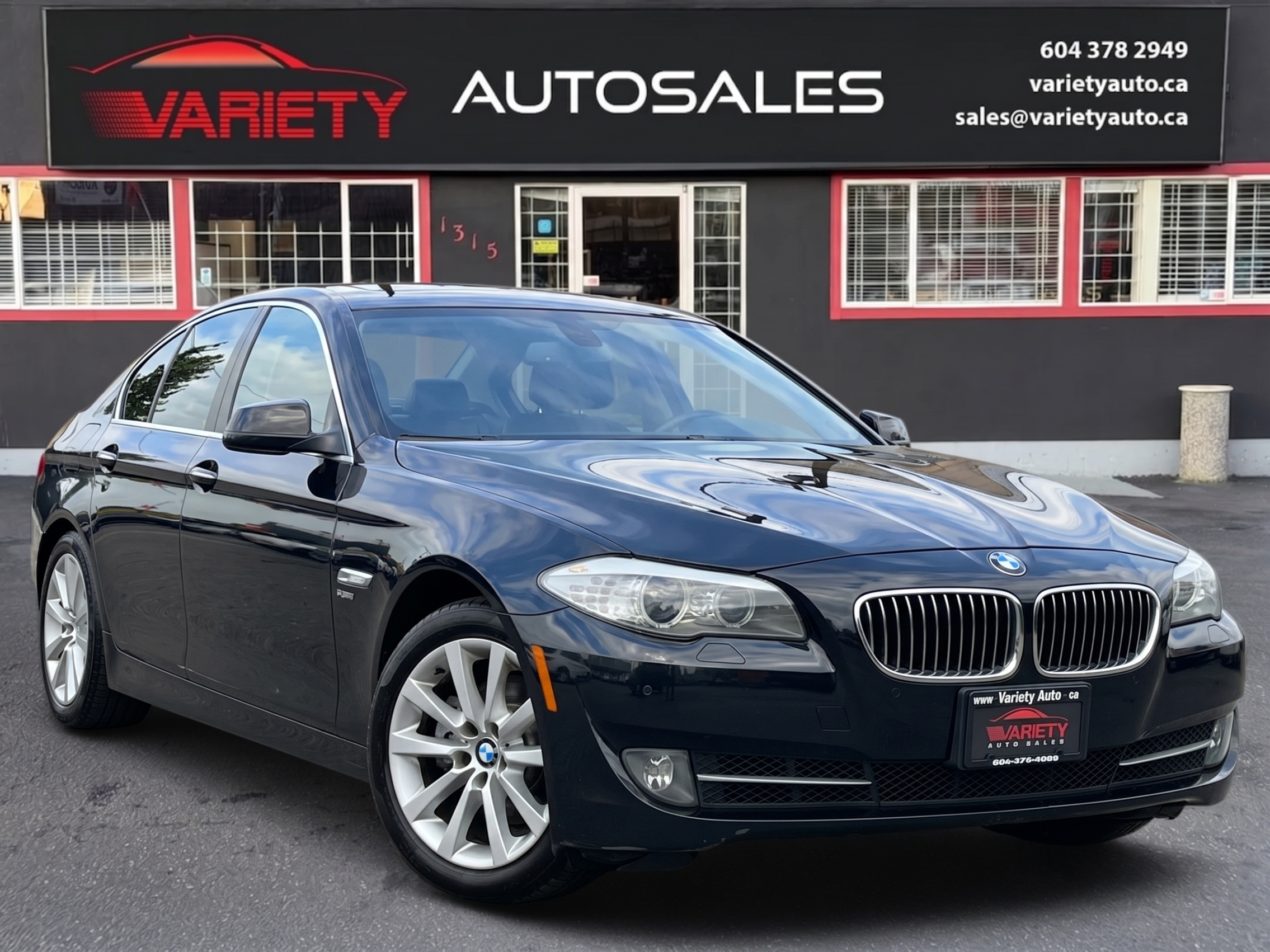 2012 BMW 5 Series 528i xDrive Sedan AWD