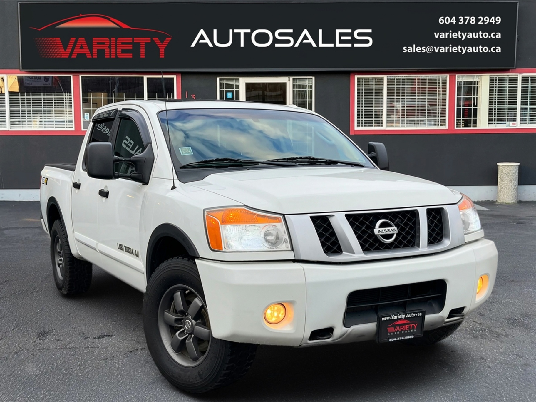 2015 Nissan Titan PRO-4X Crew Cab 4WD