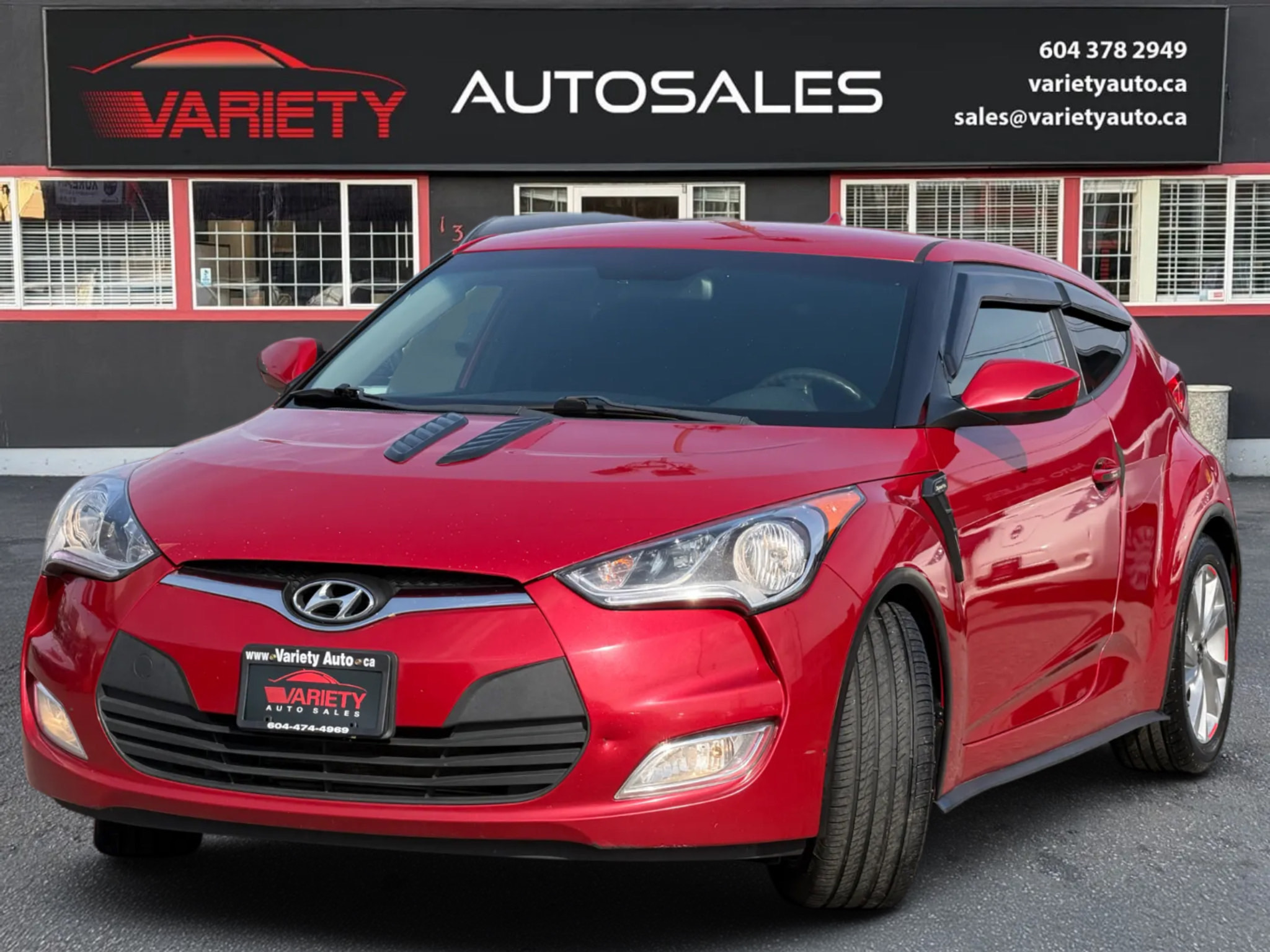 Red 2017 Hyundai Veloster Coupe Front-Wheel Drive Automatic