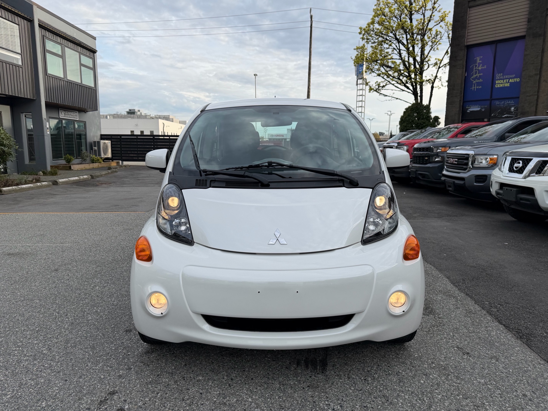 2014 Mitsubishi i-MiEV ES