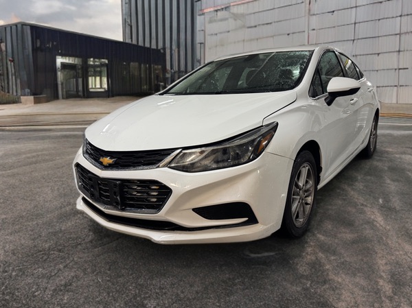 White 2017 Chevrolet Cruze LT Sedan FWD Sedan Front-Wheel Drive Automatic