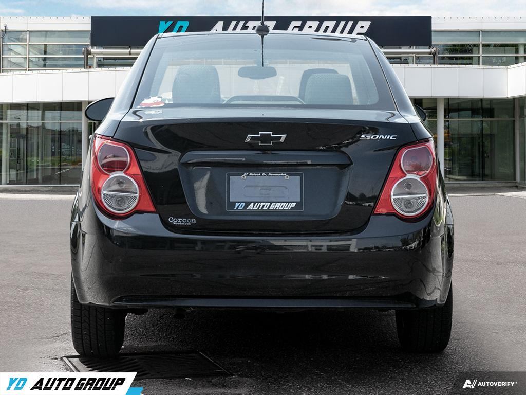 2015 Chevrolet Sonic 4dr Sdn LS Man, 多伦多, 全款车