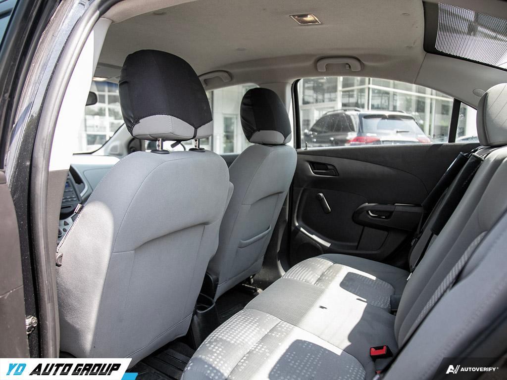 2015 Chevrolet Sonic 4dr Sdn LS Man, 多伦多, 全款车