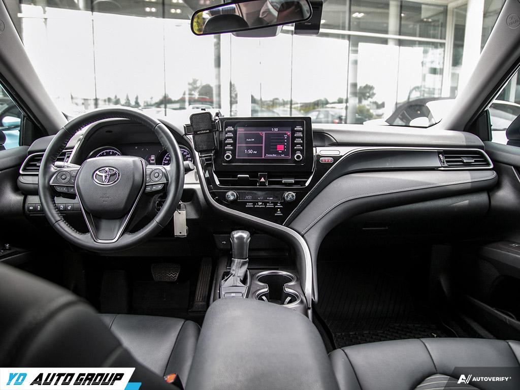 2022 Toyota Camry SE Auto AWD, Toronto, Cash