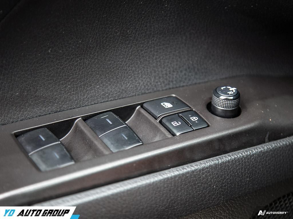 2022 Toyota Camry SE Auto AWD, Toronto, Cash