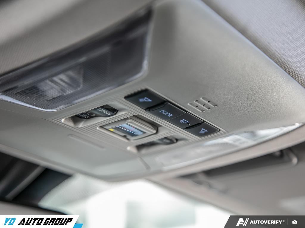 2022 Toyota RAV4 XLE AWD, Toronto, Cash