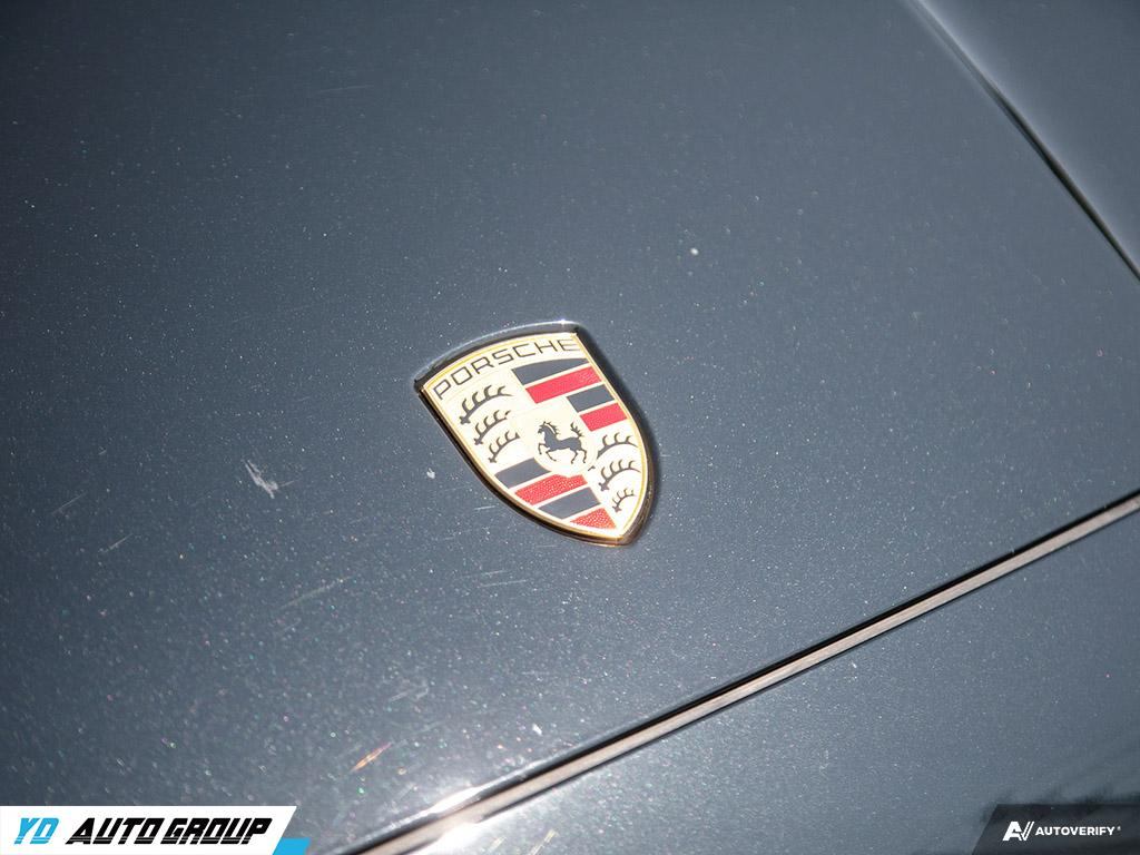 2024 Porsche Cayenne E-Hybrid AWD, Toronto, Cash