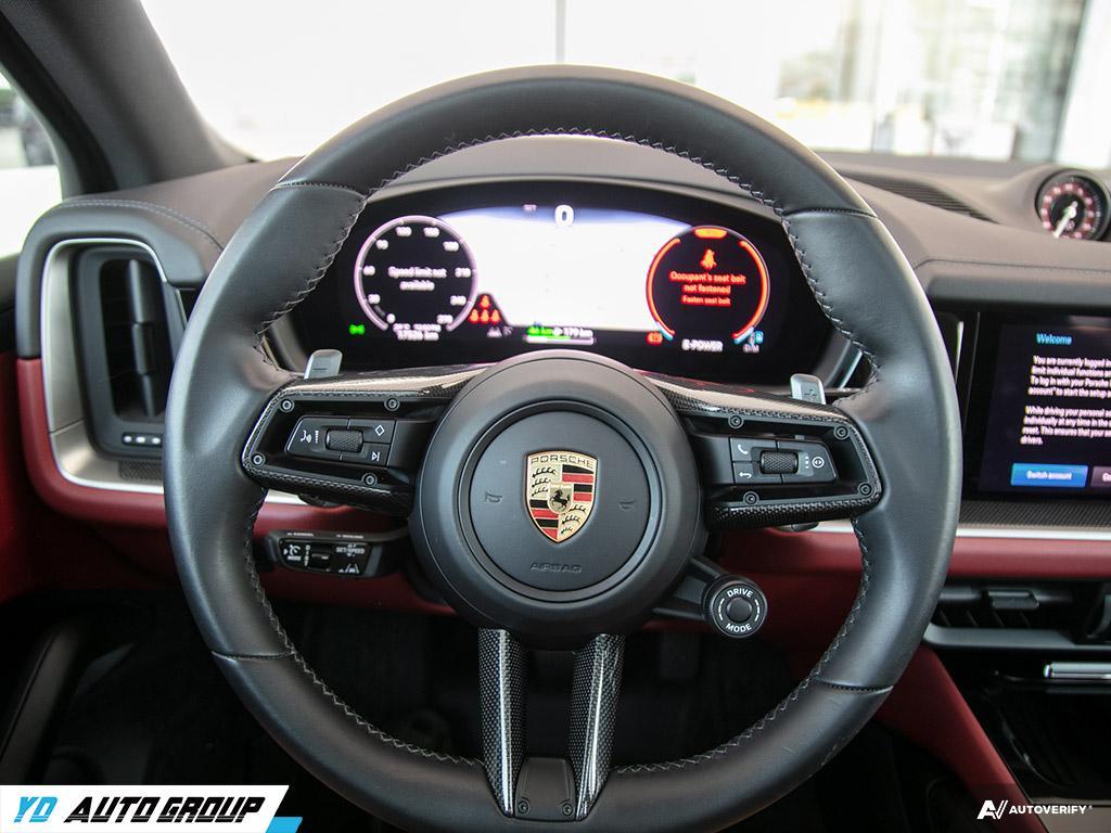 2024 Porsche Cayenne E-Hybrid AWD, Toronto, Cash