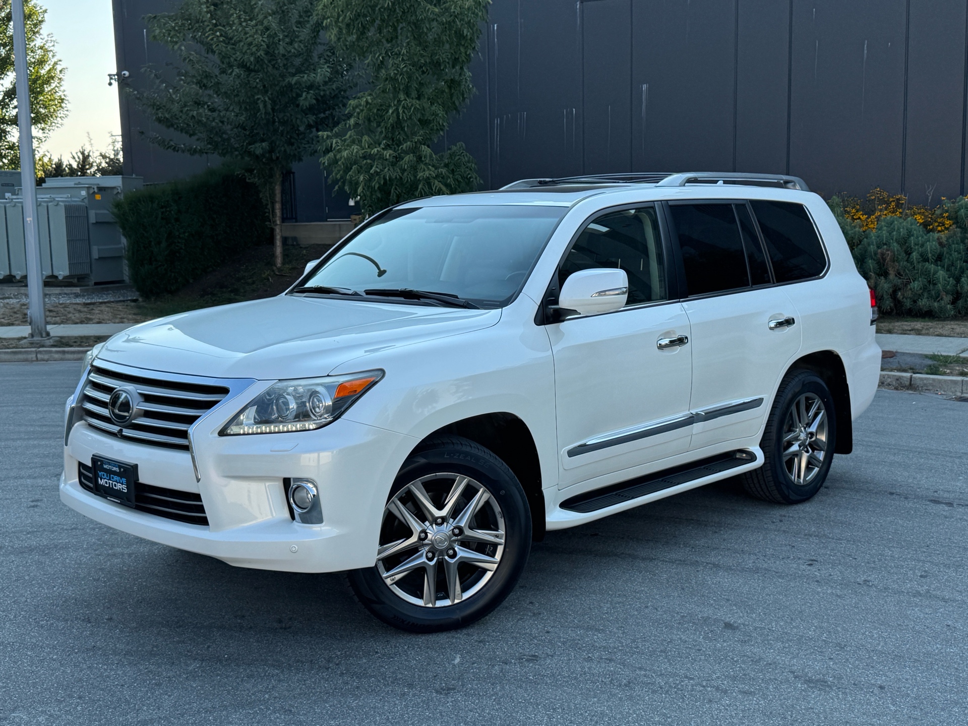 2013 Lexus LX